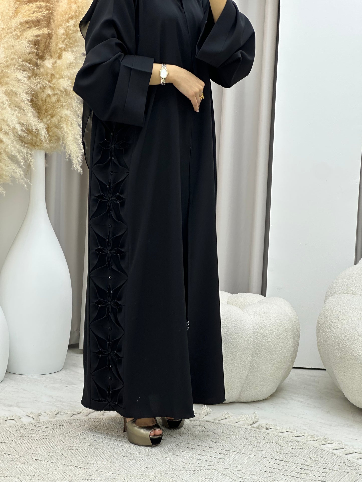 C 0483 Black Classic Lace Abaya