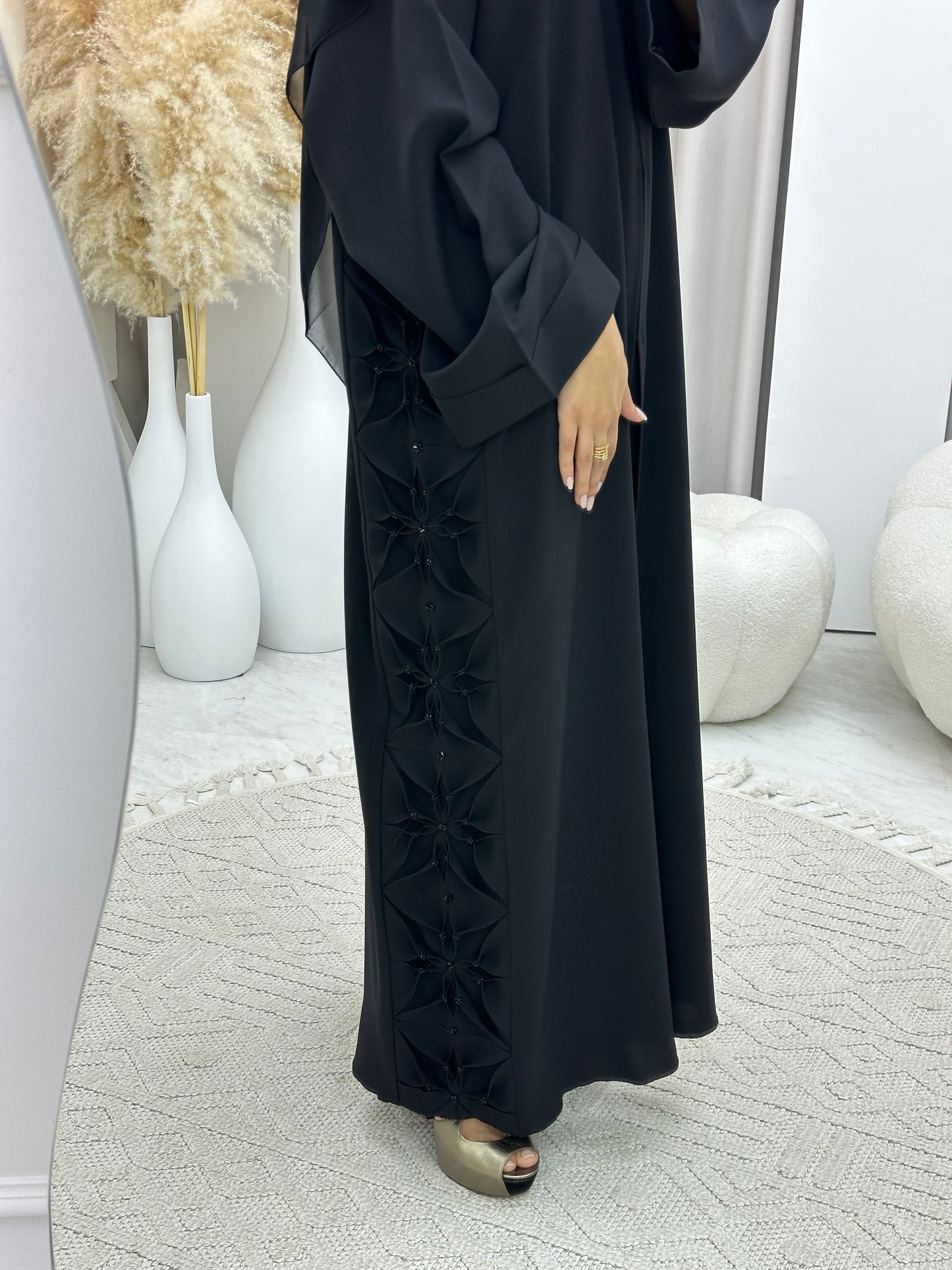 C 0483 Black Classic Lace Abaya