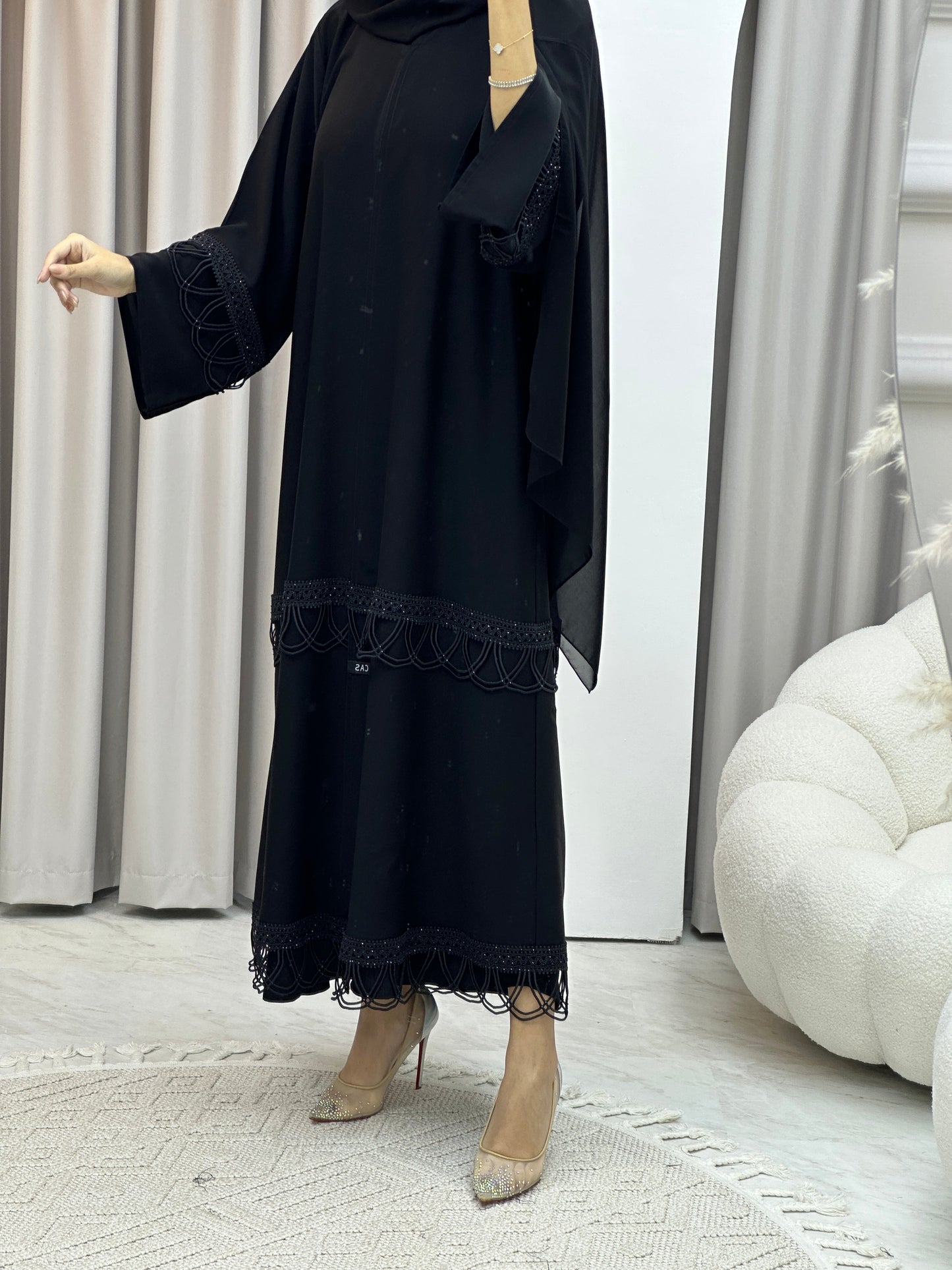 C RTW Black Scallops Lace Abaya Set