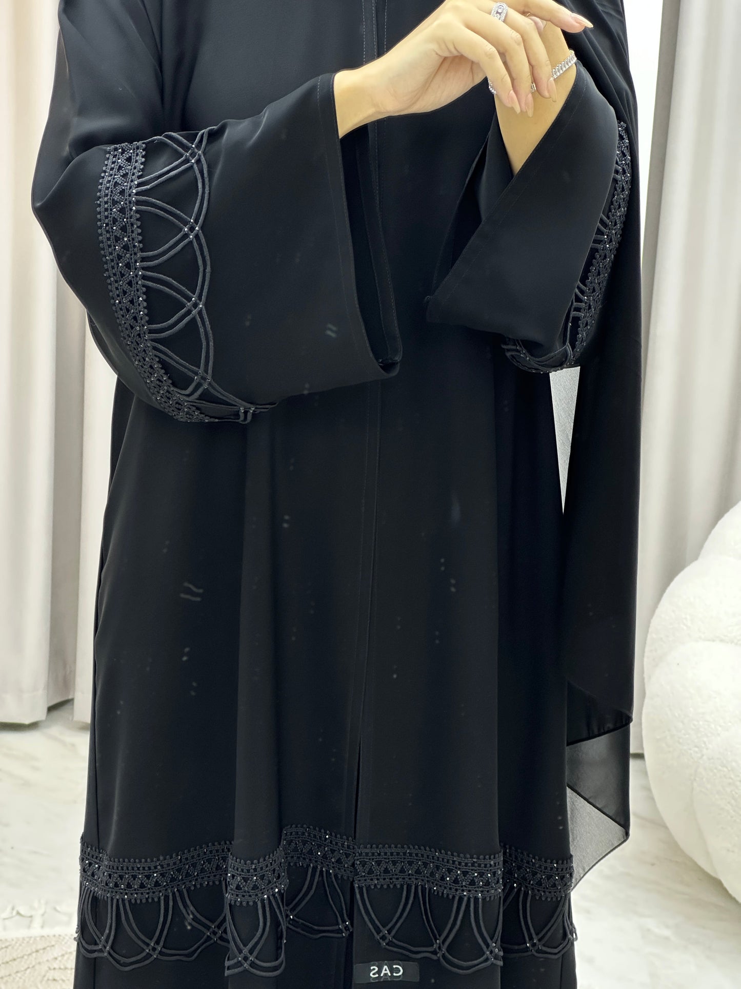 C RTW Black Scallops Lace Abaya Set