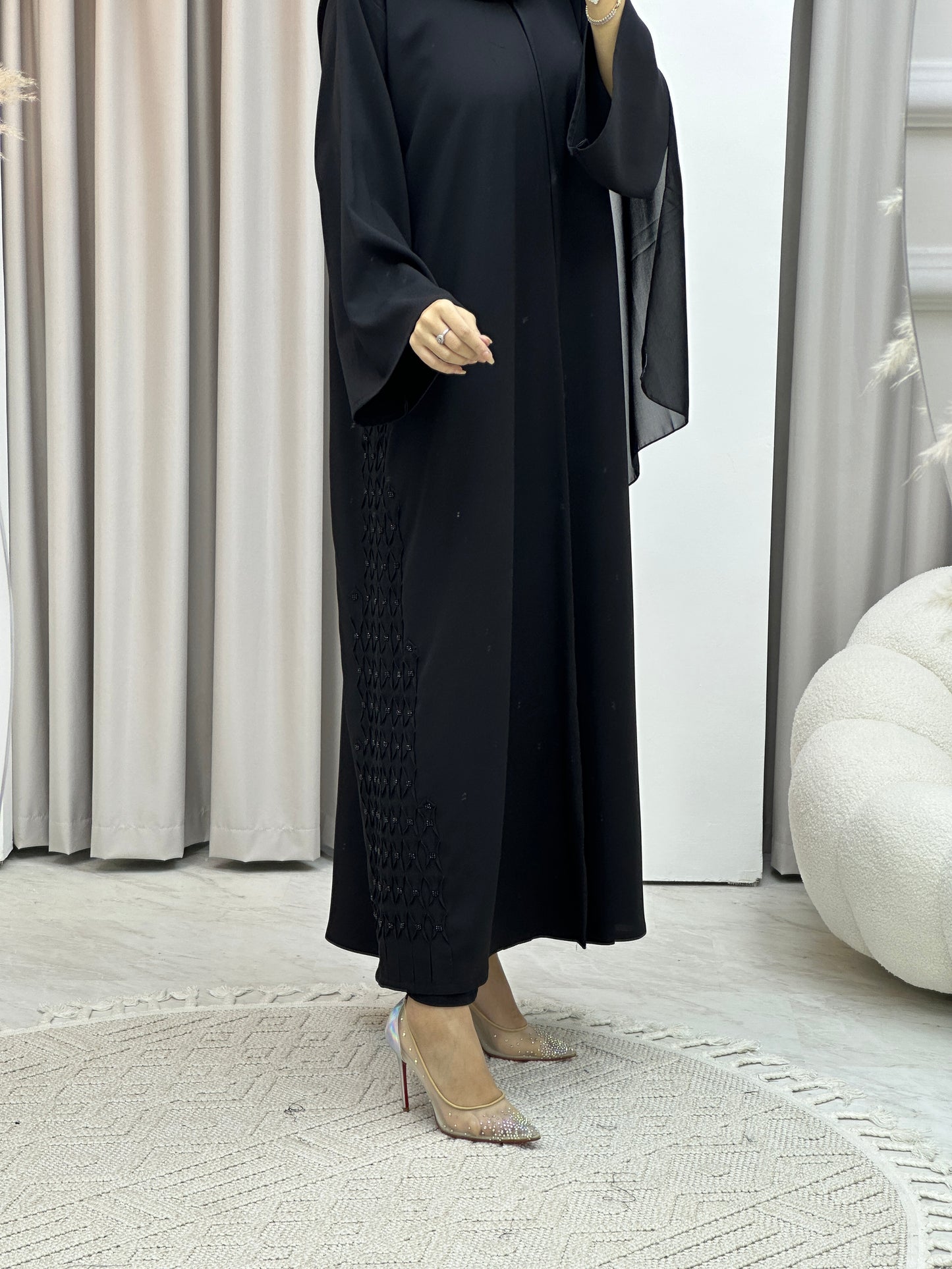 C Black Criss Cross Abaya Set