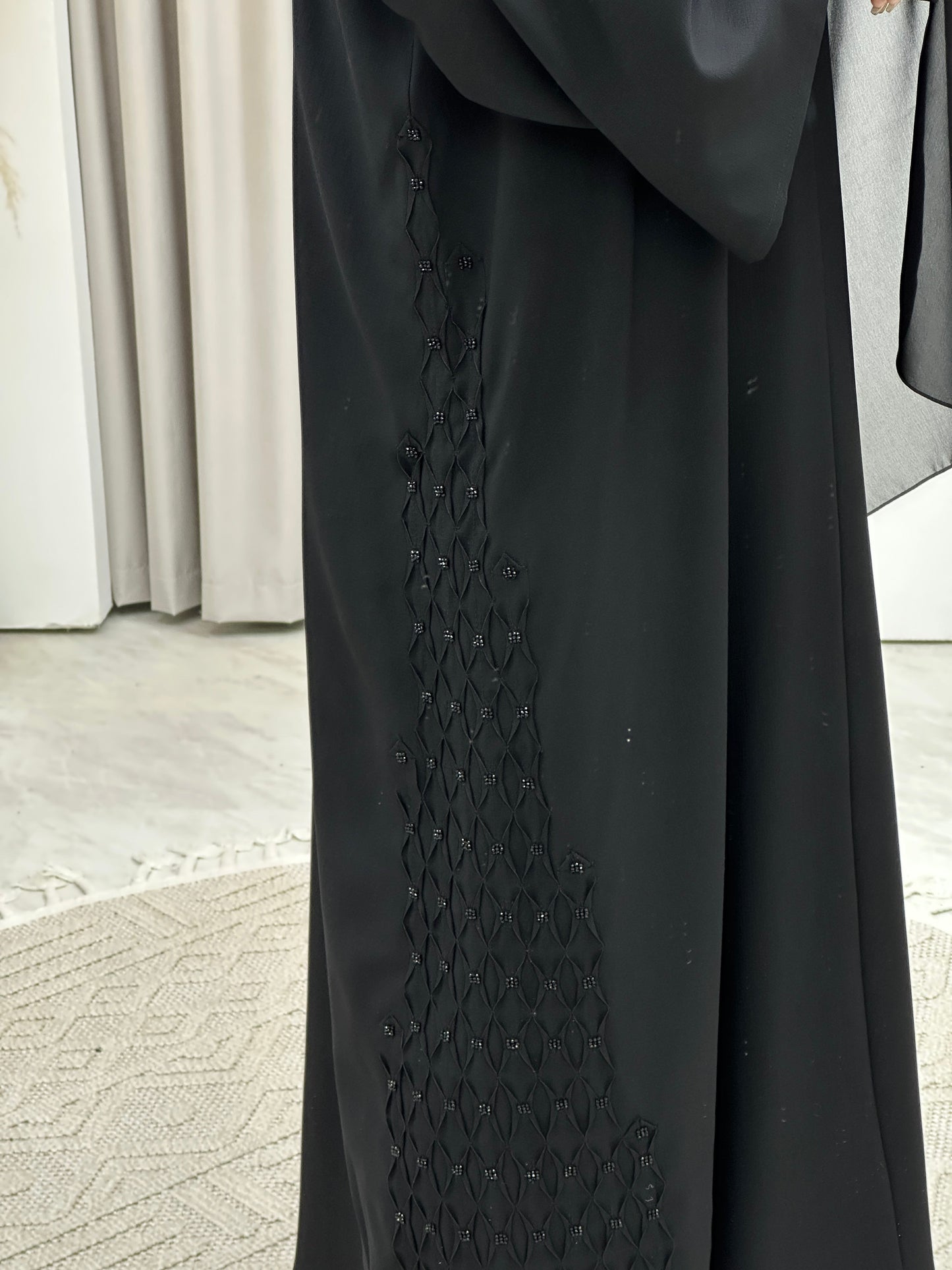 C RTW Black Criss Cross Abaya Set