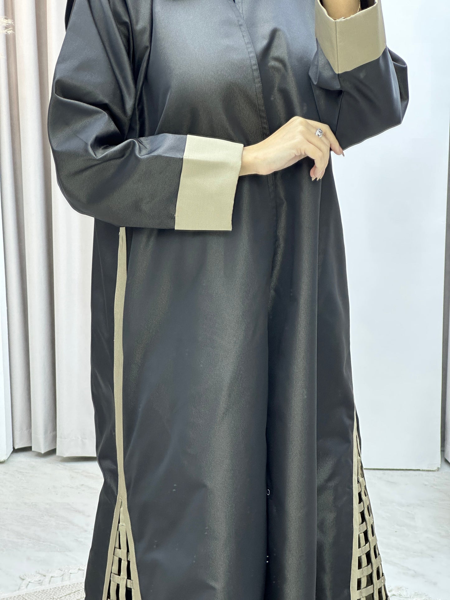 C RTW Black Beige Mesh Panel Abaya Set