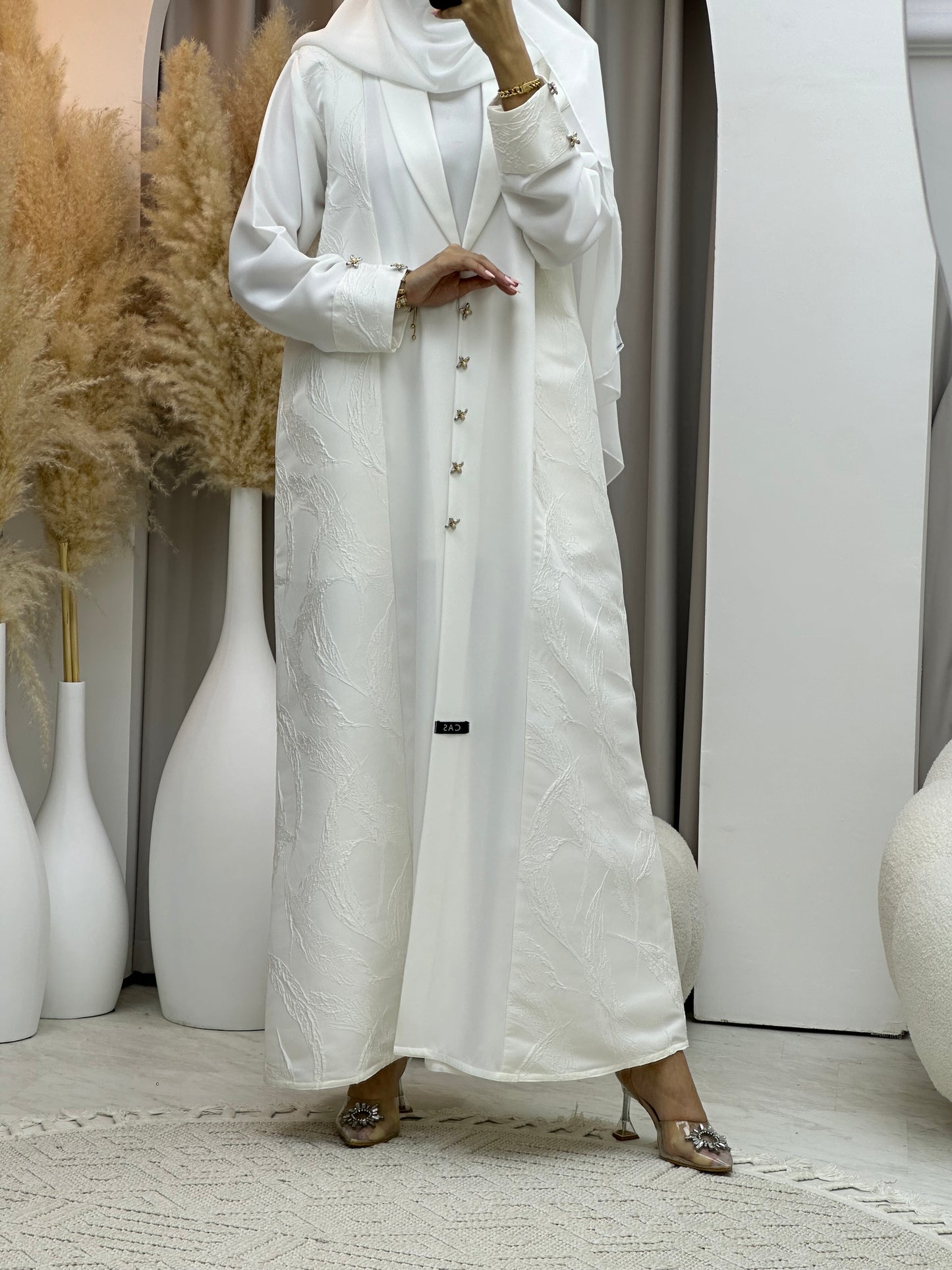 C RTW 0076 White Jacquard Abaya