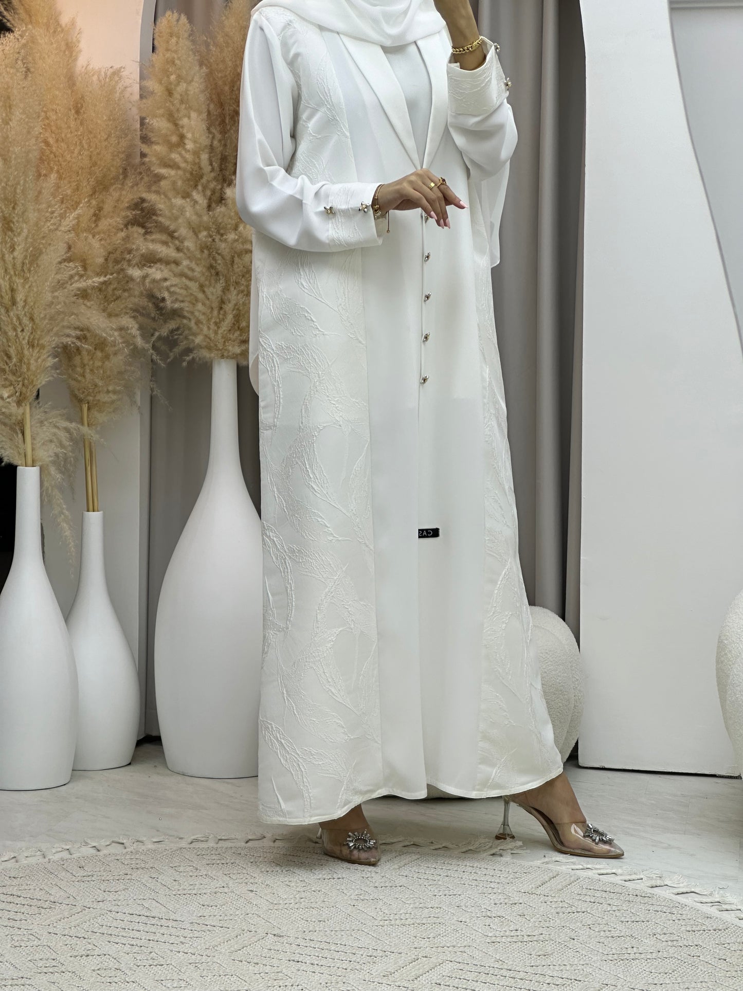 C 0076 White Jacquard Abaya