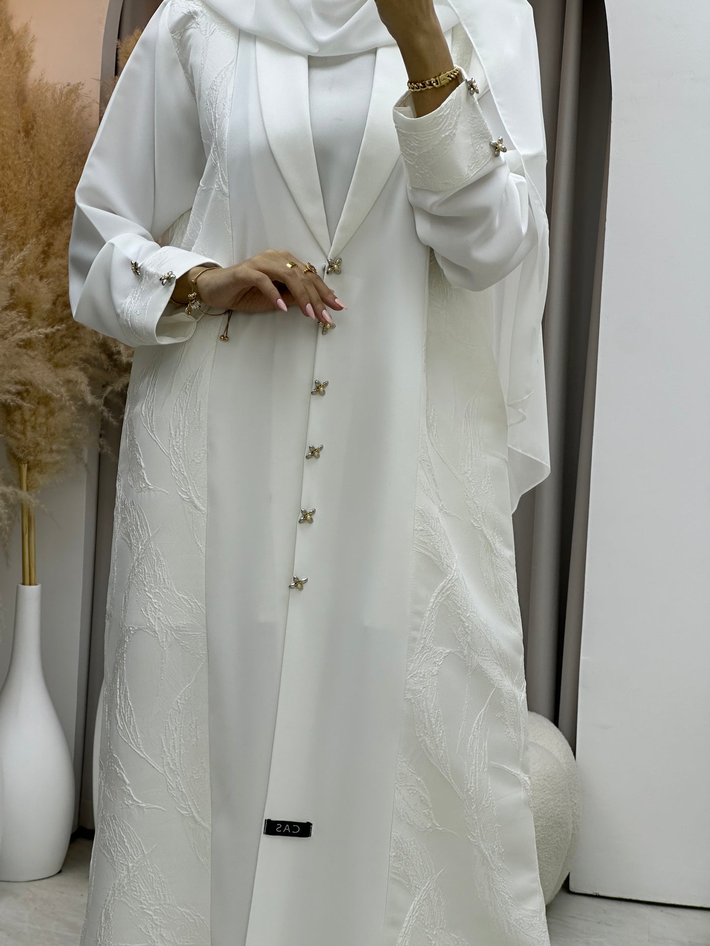 C RTW 0076 White Jacquard Abaya