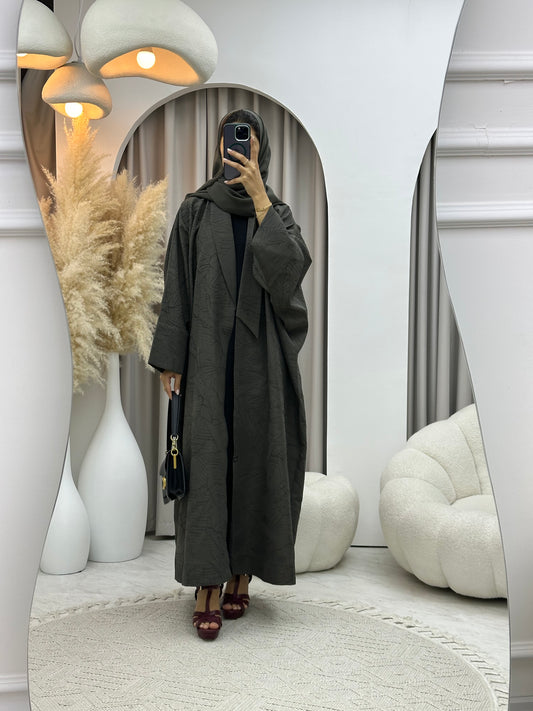 C 0427 Tan Bisht Abaya