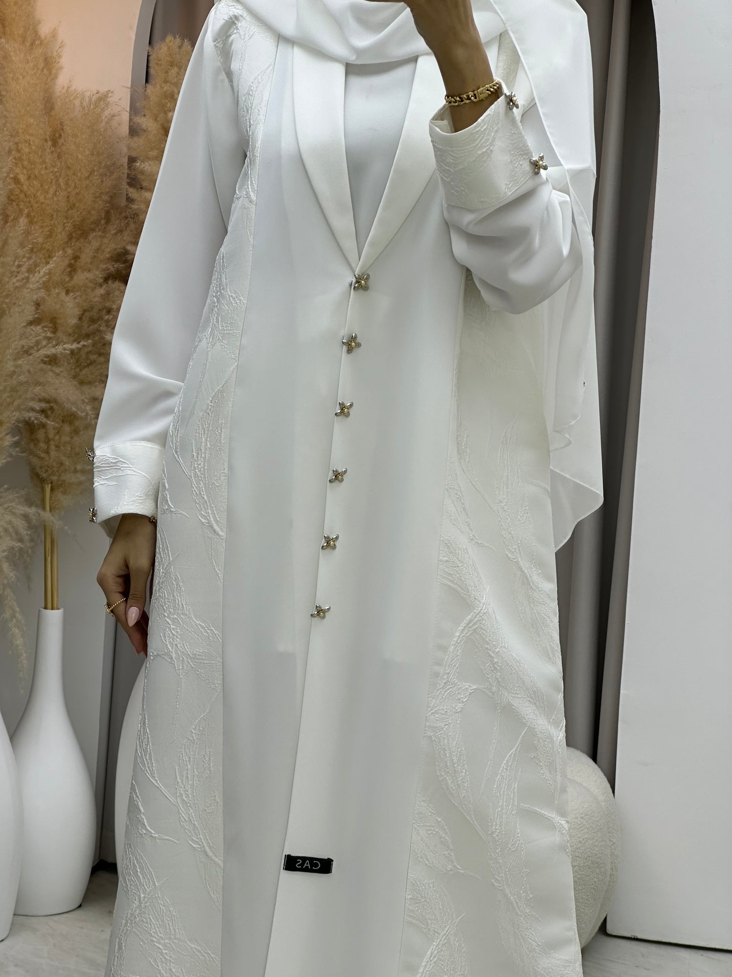 C RTW 0076 White Jacquard Abaya