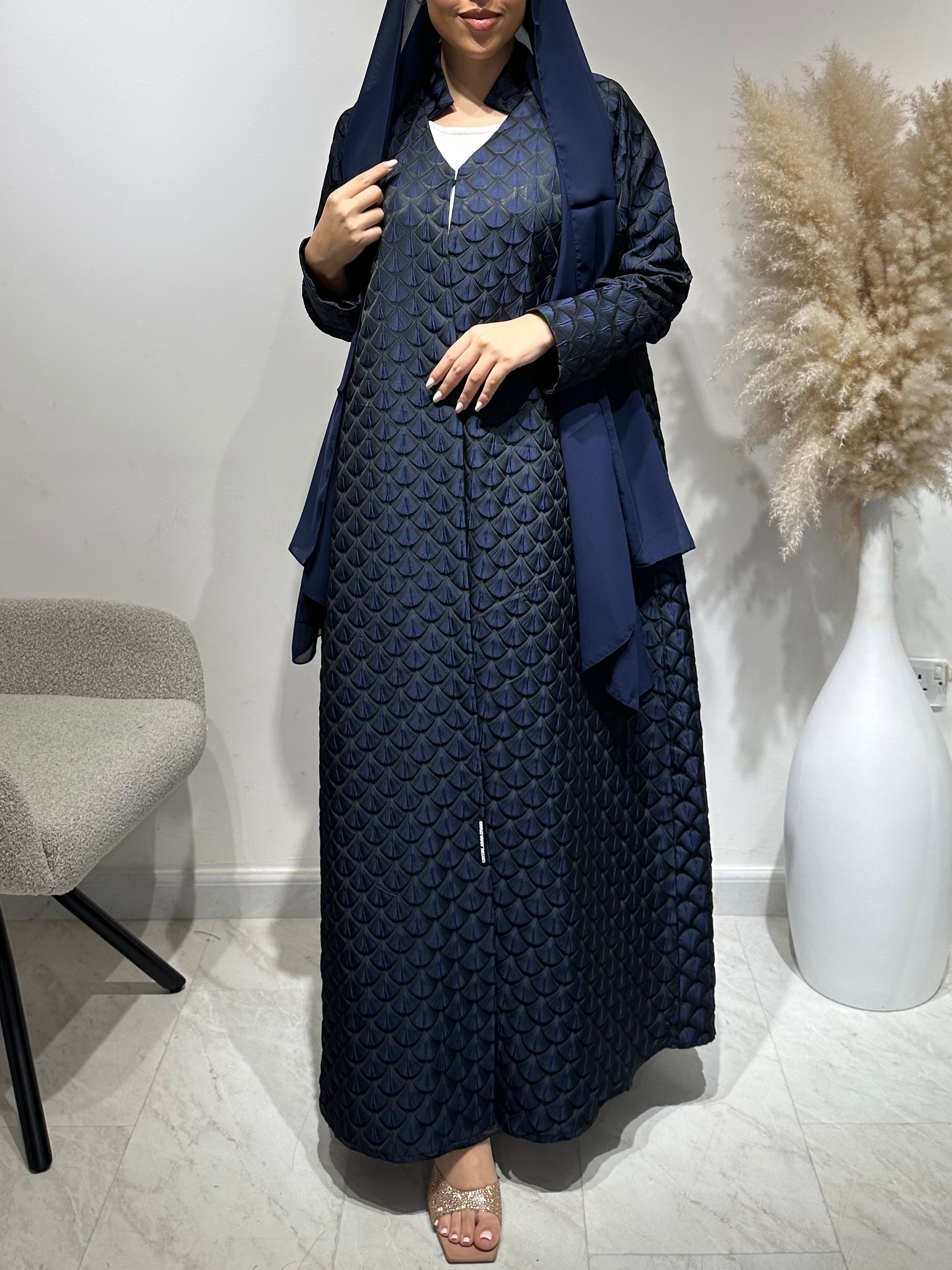 C 1649 Night Blue Abaya