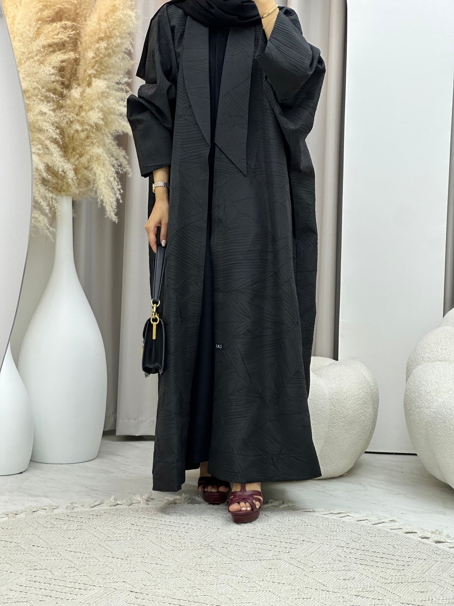 C 0427 Black Bisht Abaya