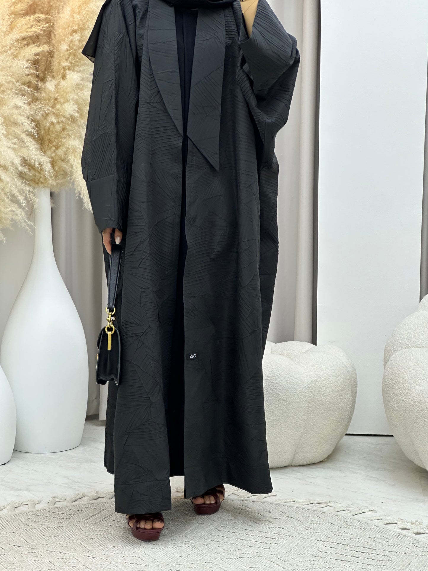 C 0427 Black Bisht Abaya