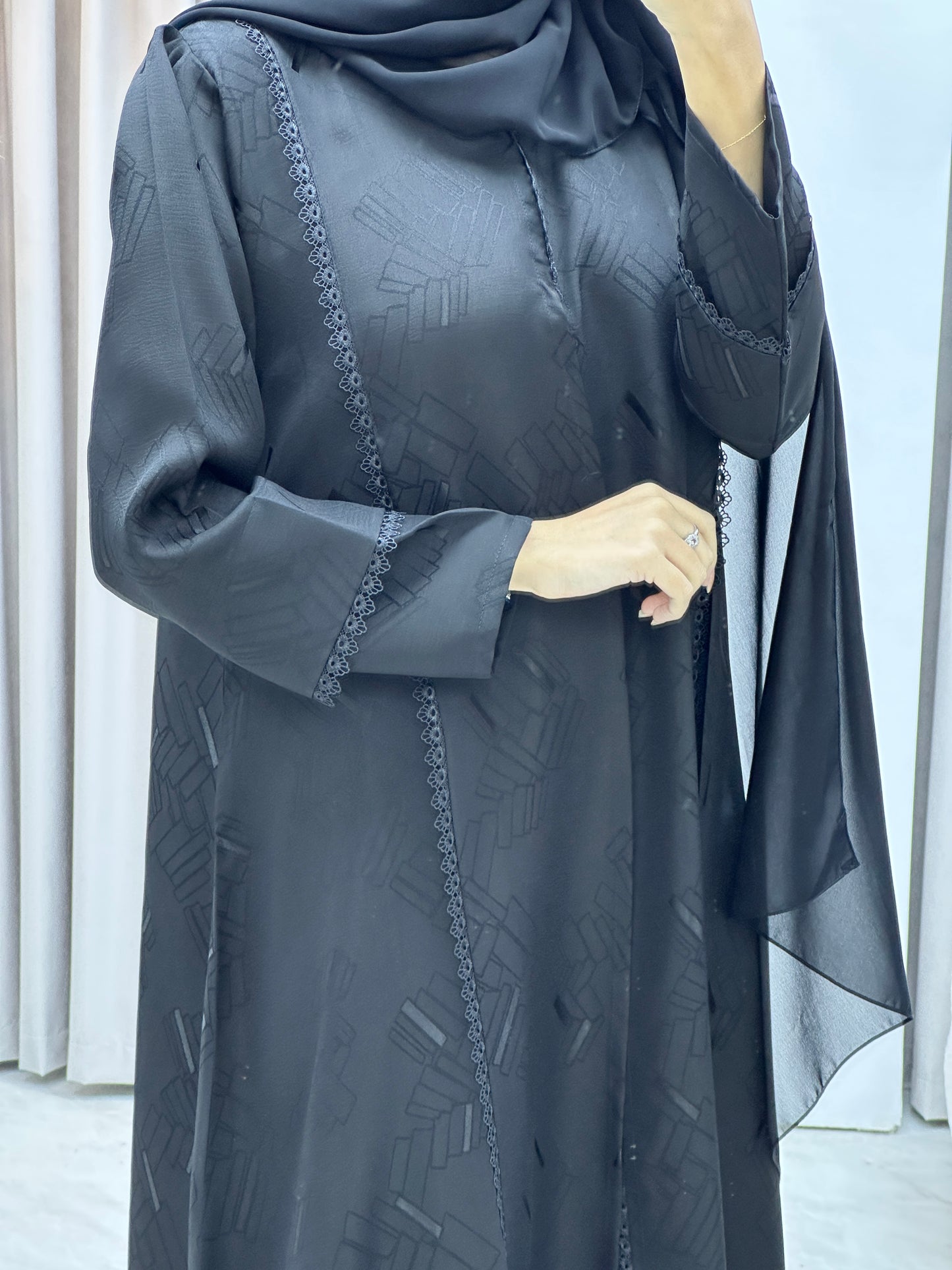 C Lace Jacquard Kloosh Abaya Set