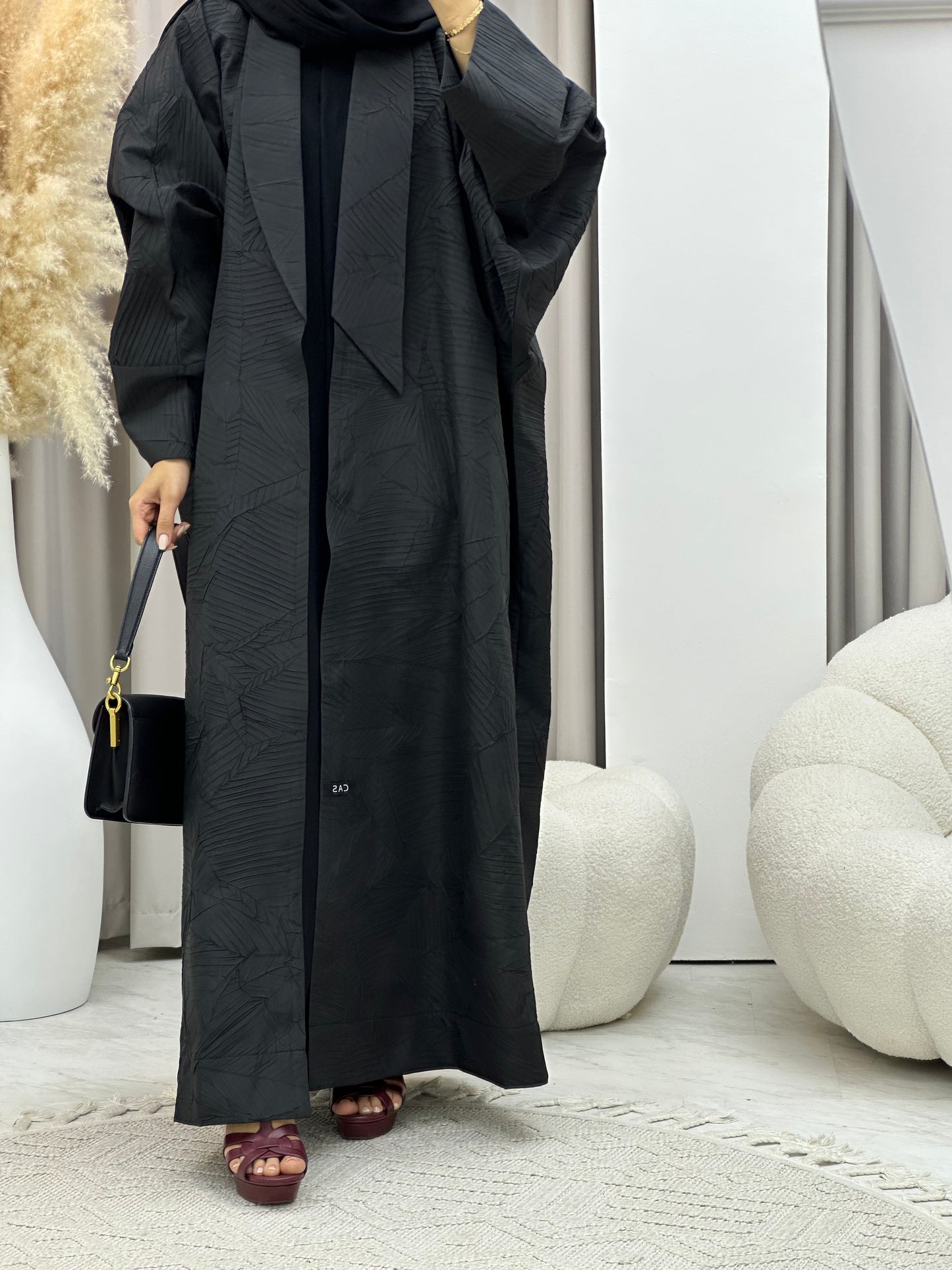 C 0427 Black Bisht Abaya