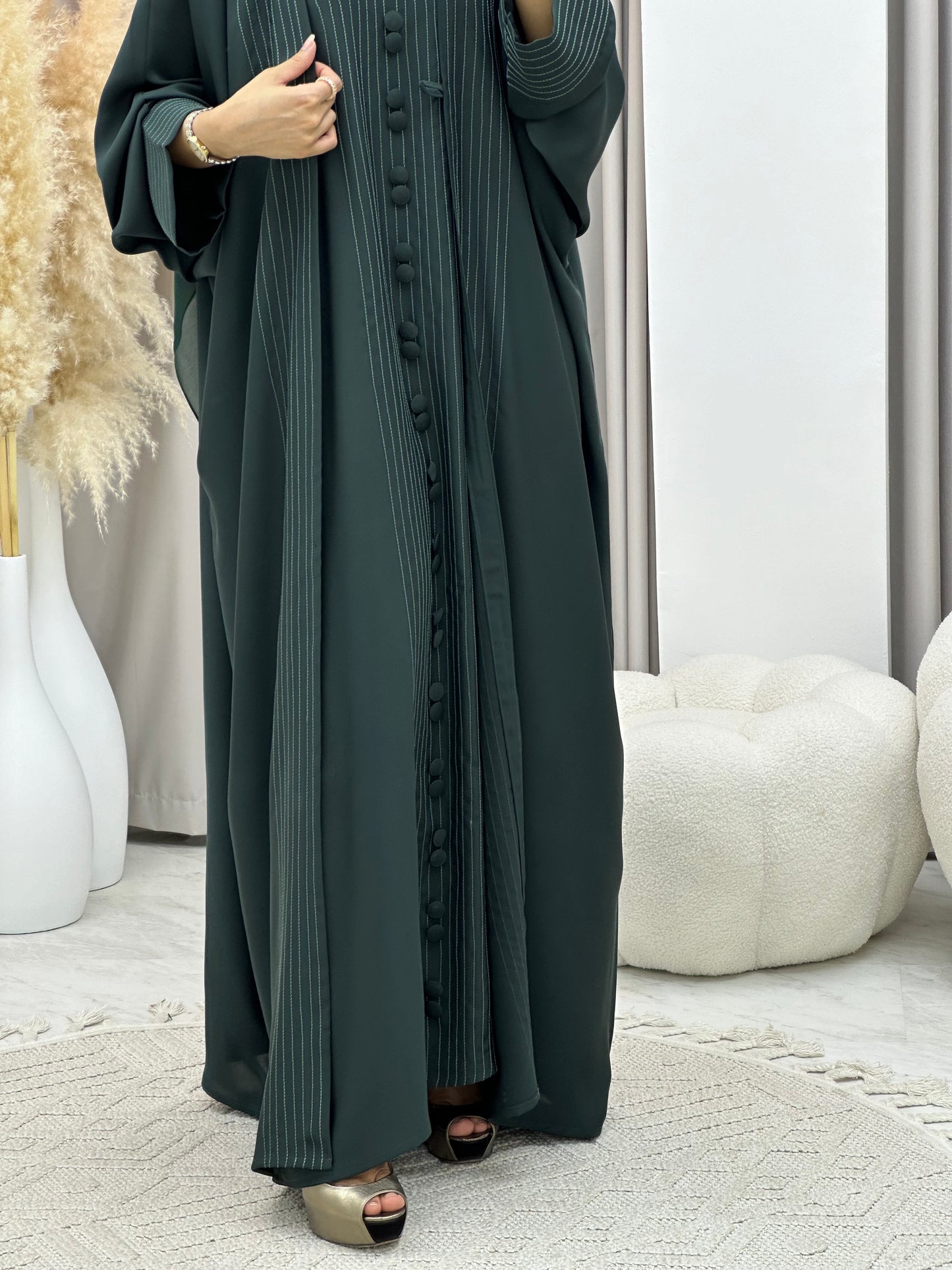 C 0252 Green Bisht Abaya Set