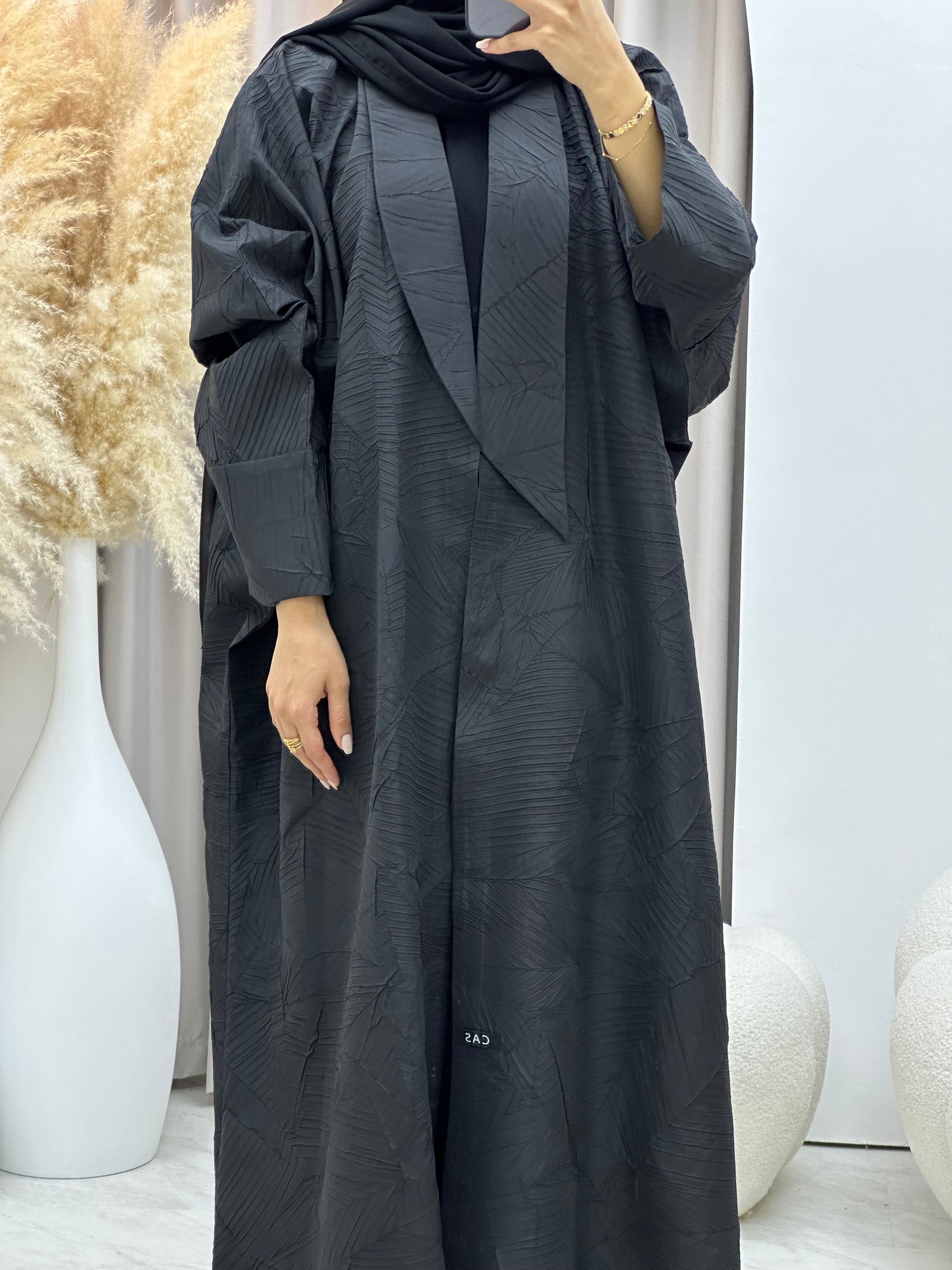 C 0427 Black Bisht Abaya