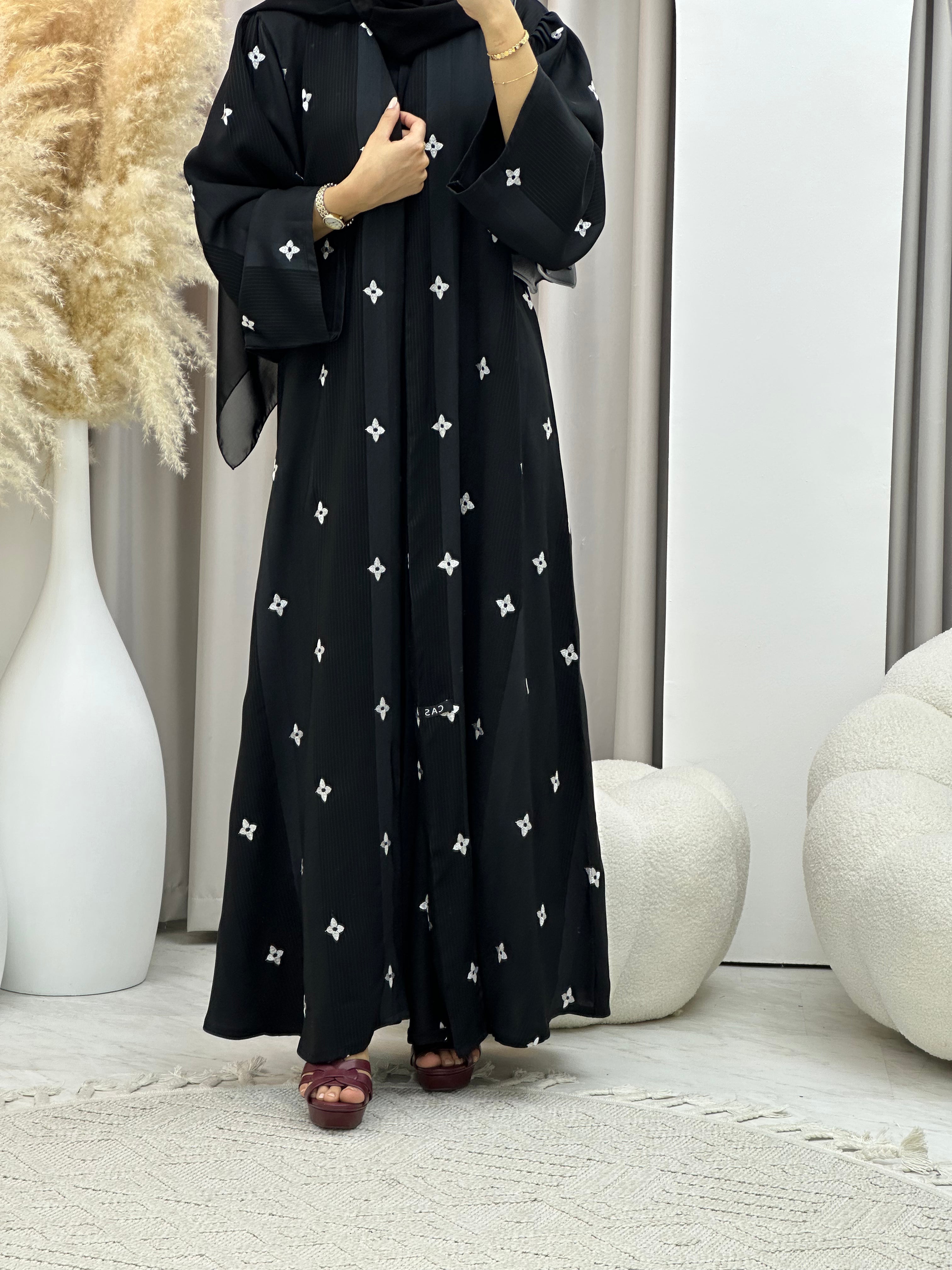 C RTW 0486 Black Floral Work Abaya