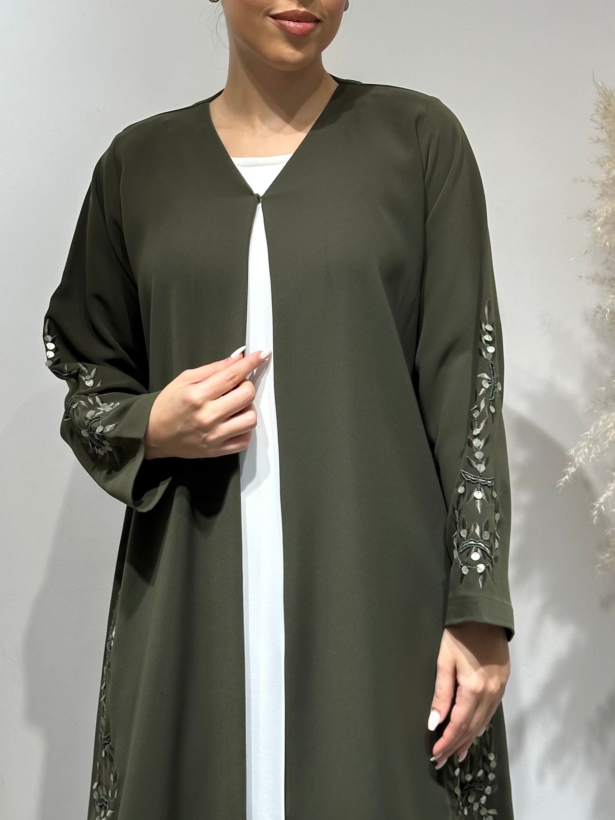 C 1651 Hunter Green Embroidered Abaya