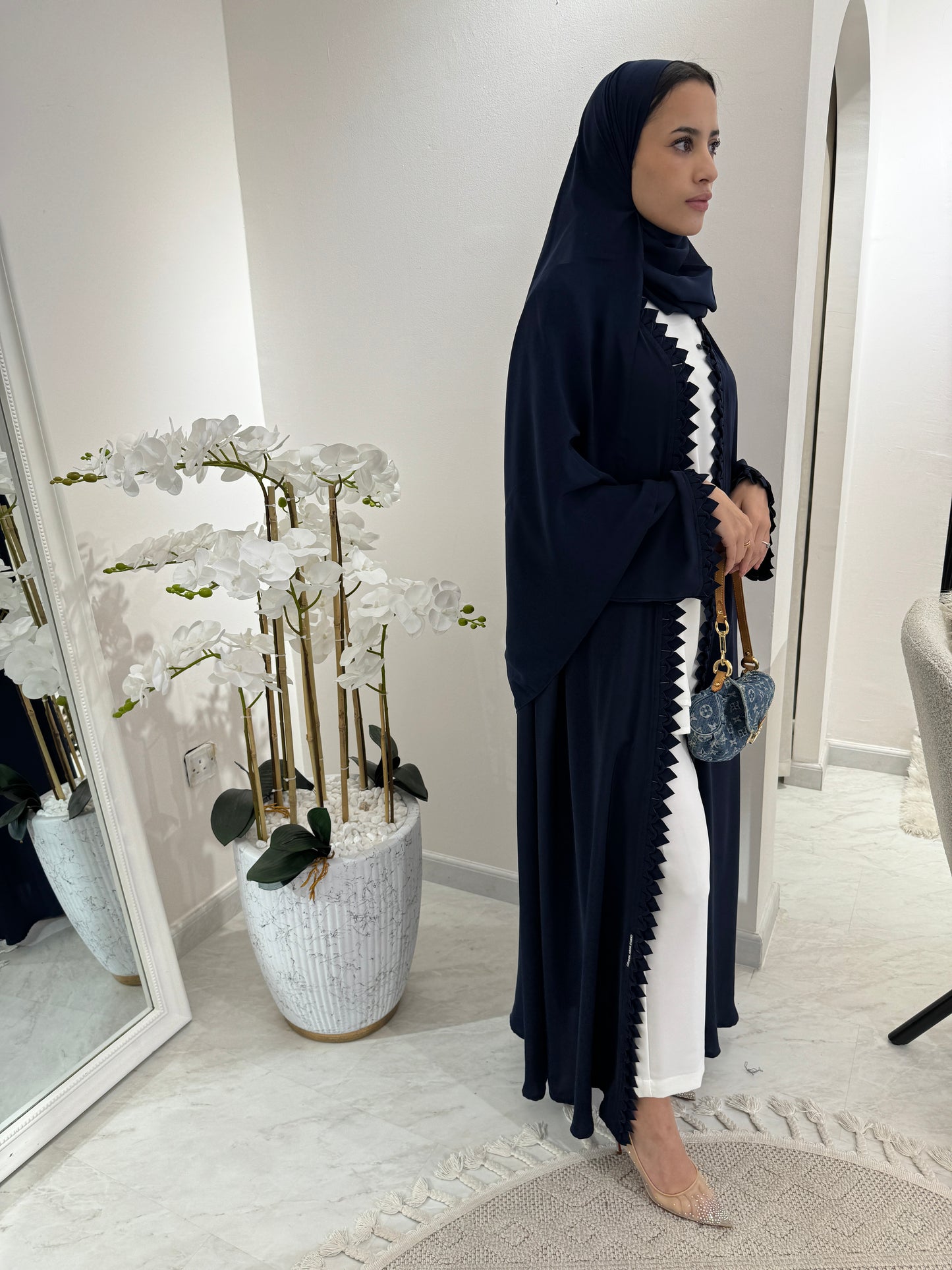 C 3D Zigzag Blue Nada Eid Abaya