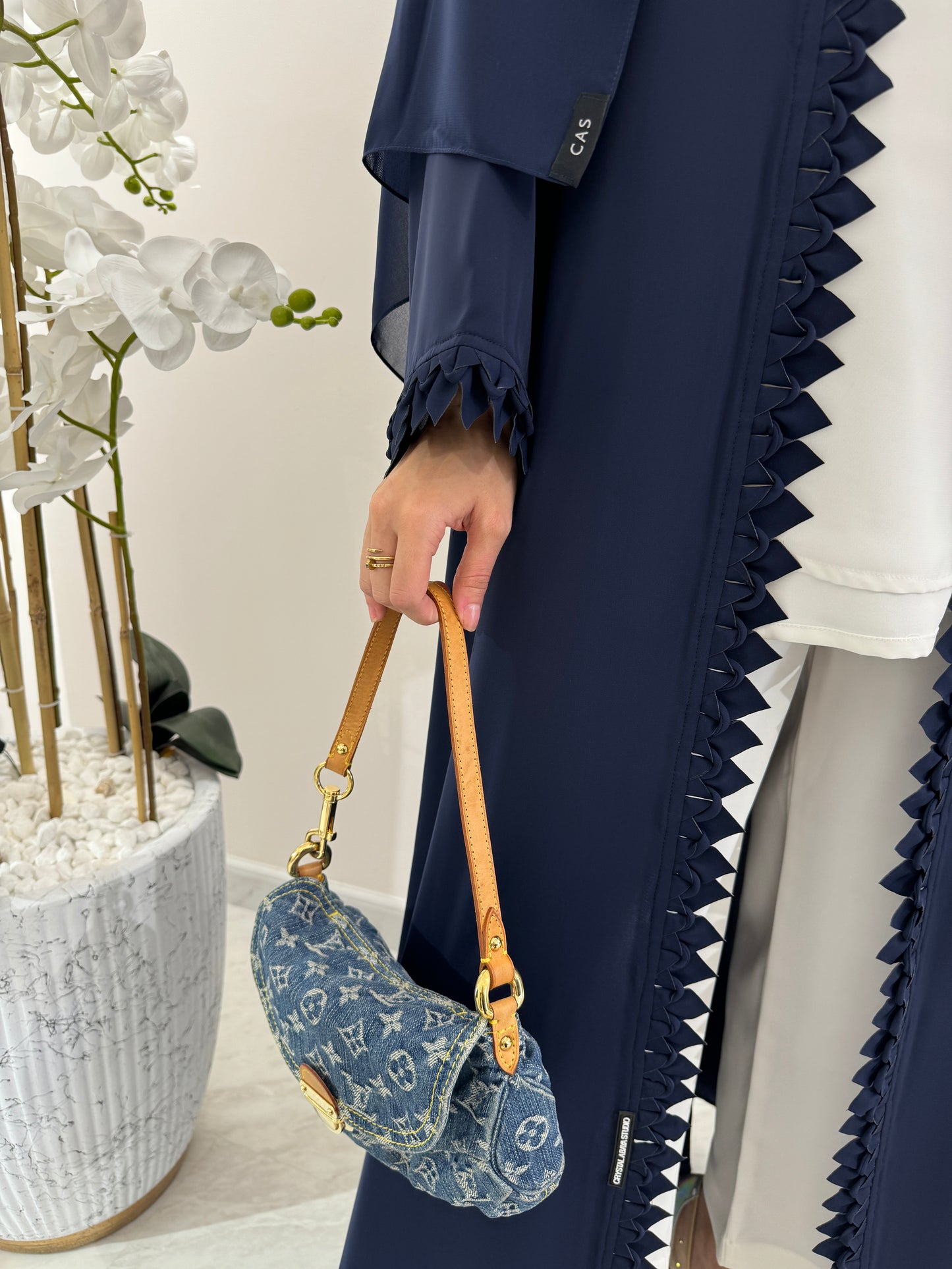 C 3D Zigzag Blue Nada Eid Abaya