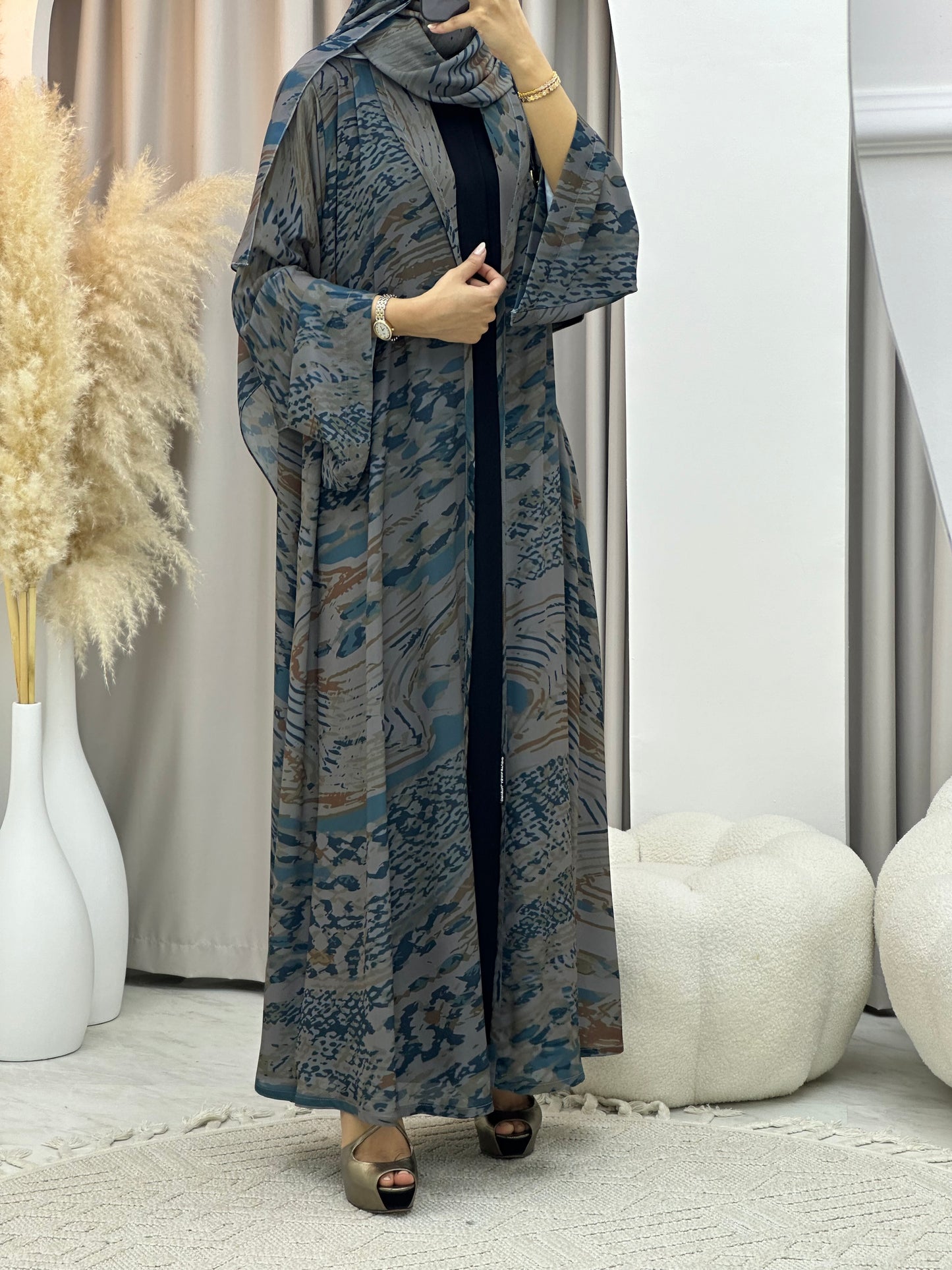 C 0258-02 Peacock Print Abaya