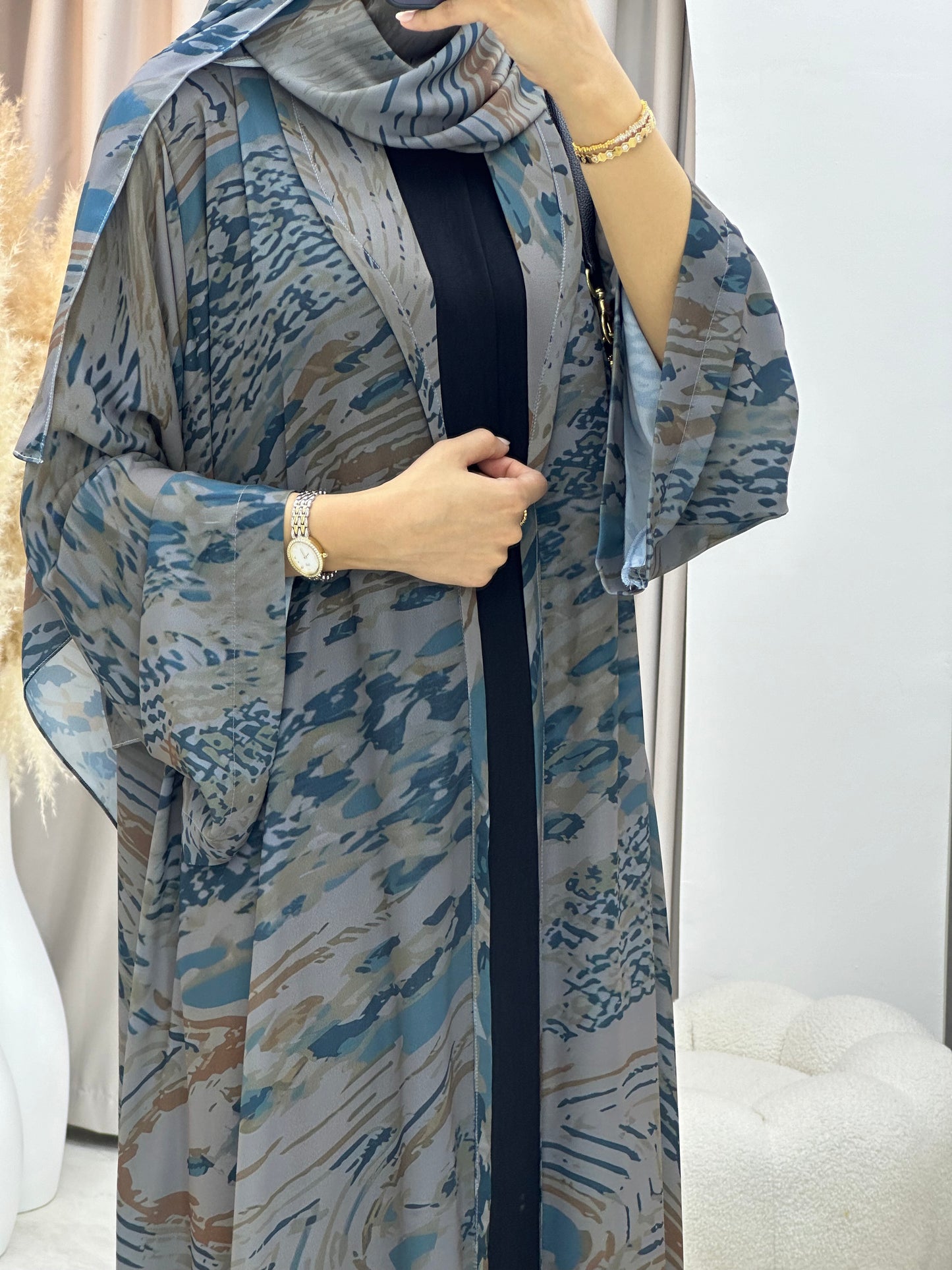 C 0258-02 Peacock Print Abaya