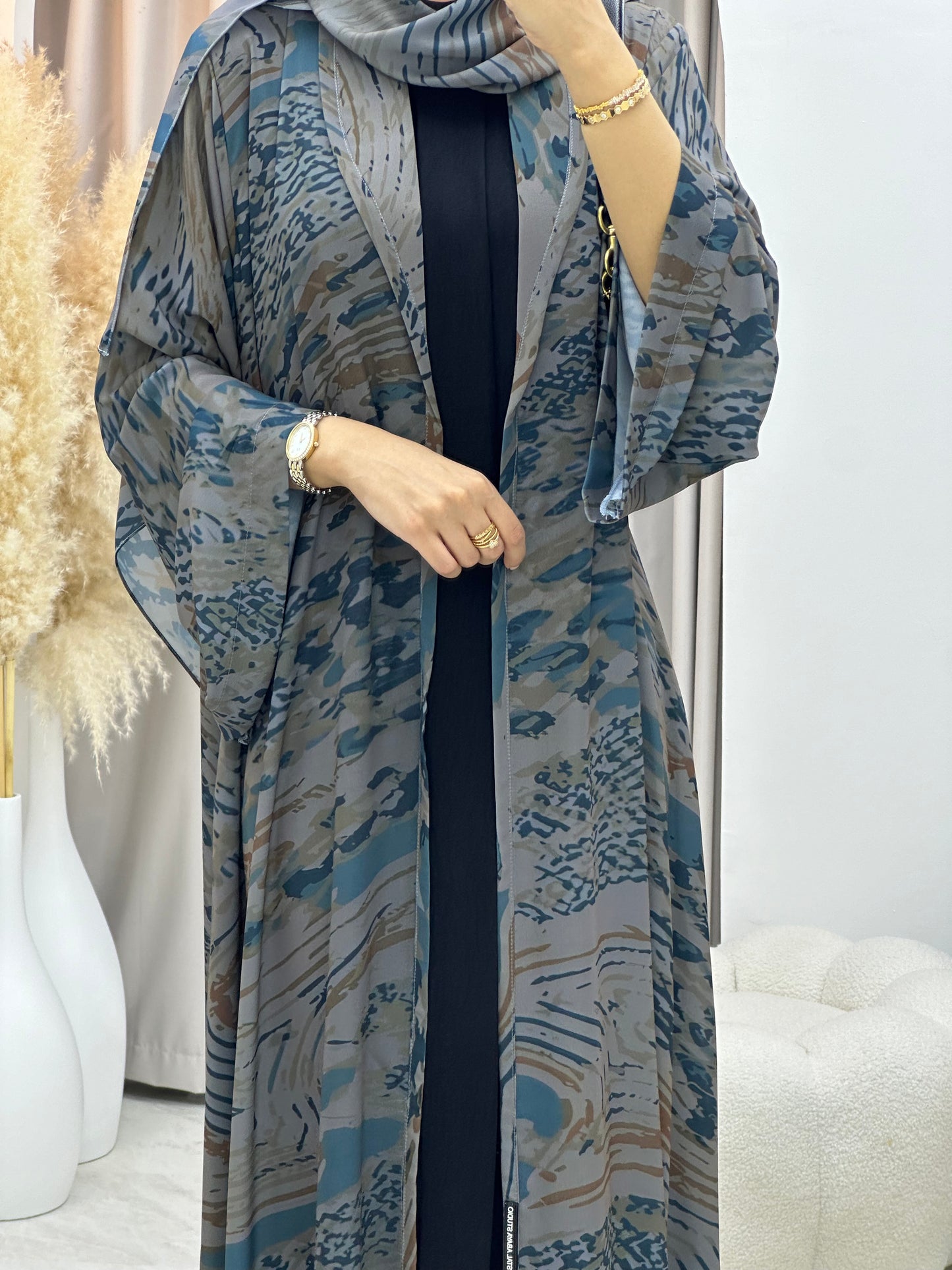 C 0258-02 Peacock Print Abaya