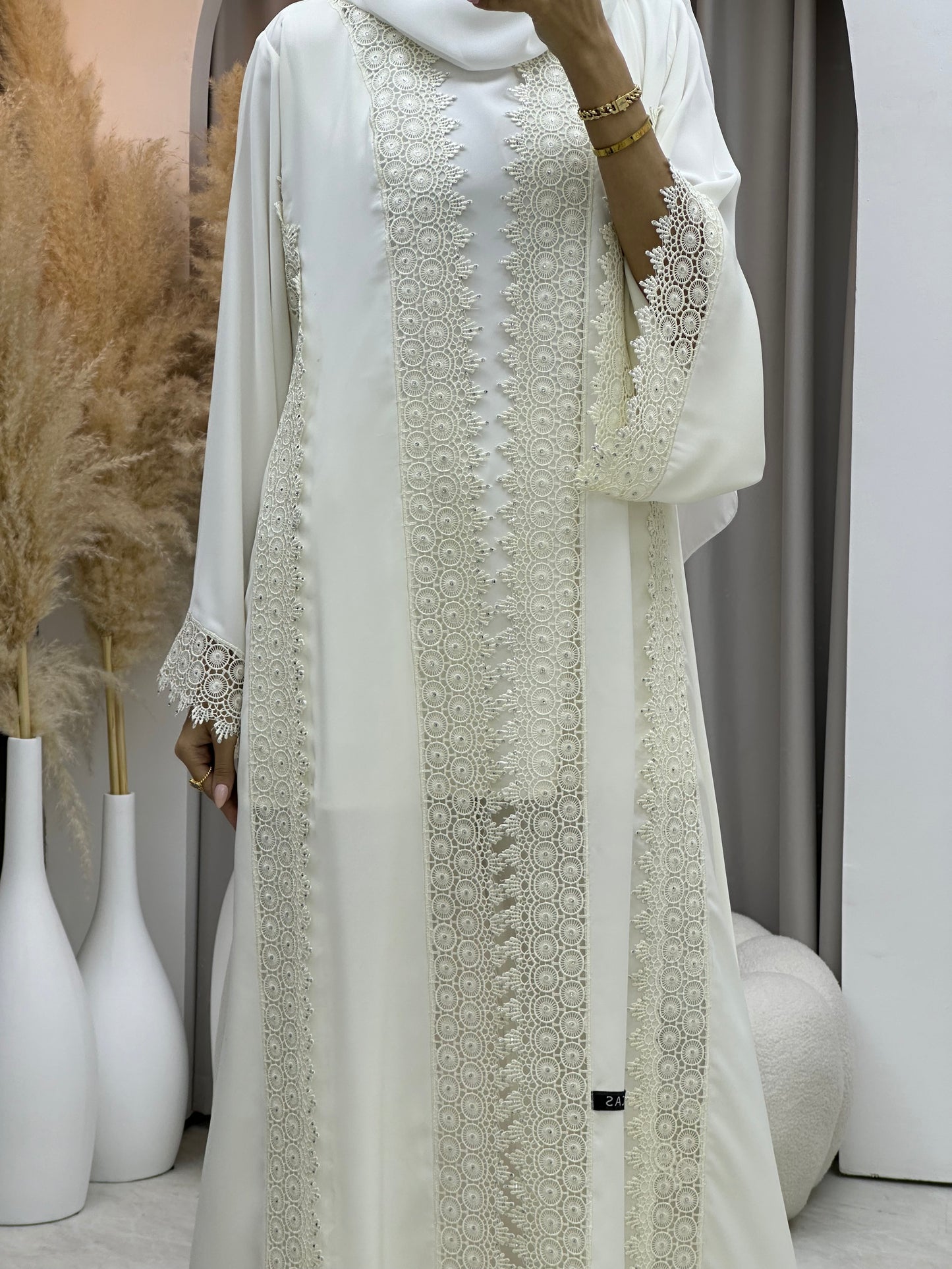 C 0083 White Lace Abaya