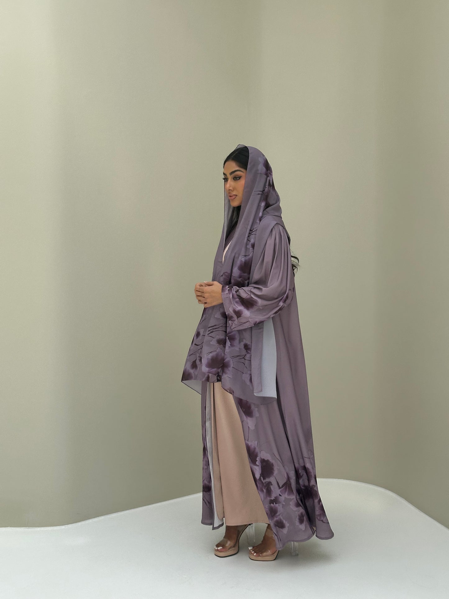 C 0425 Purple Printed Abaya