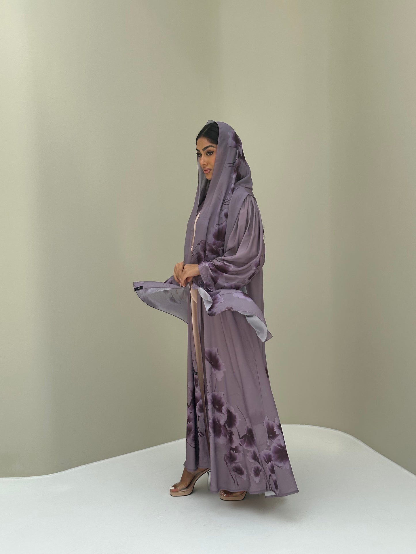 C 0425 Purple Printed Abaya