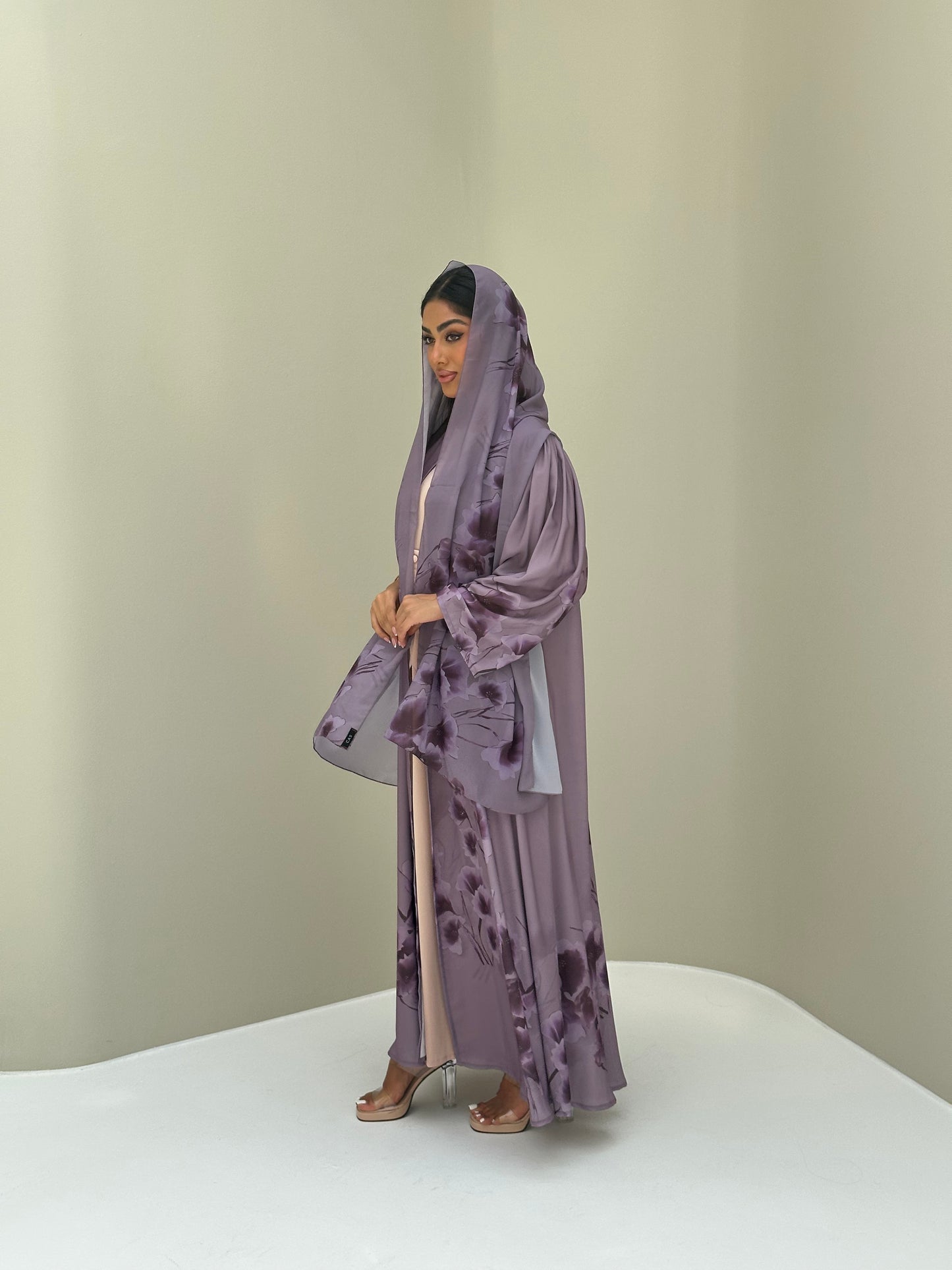 C 0425 Purple Printed Abaya