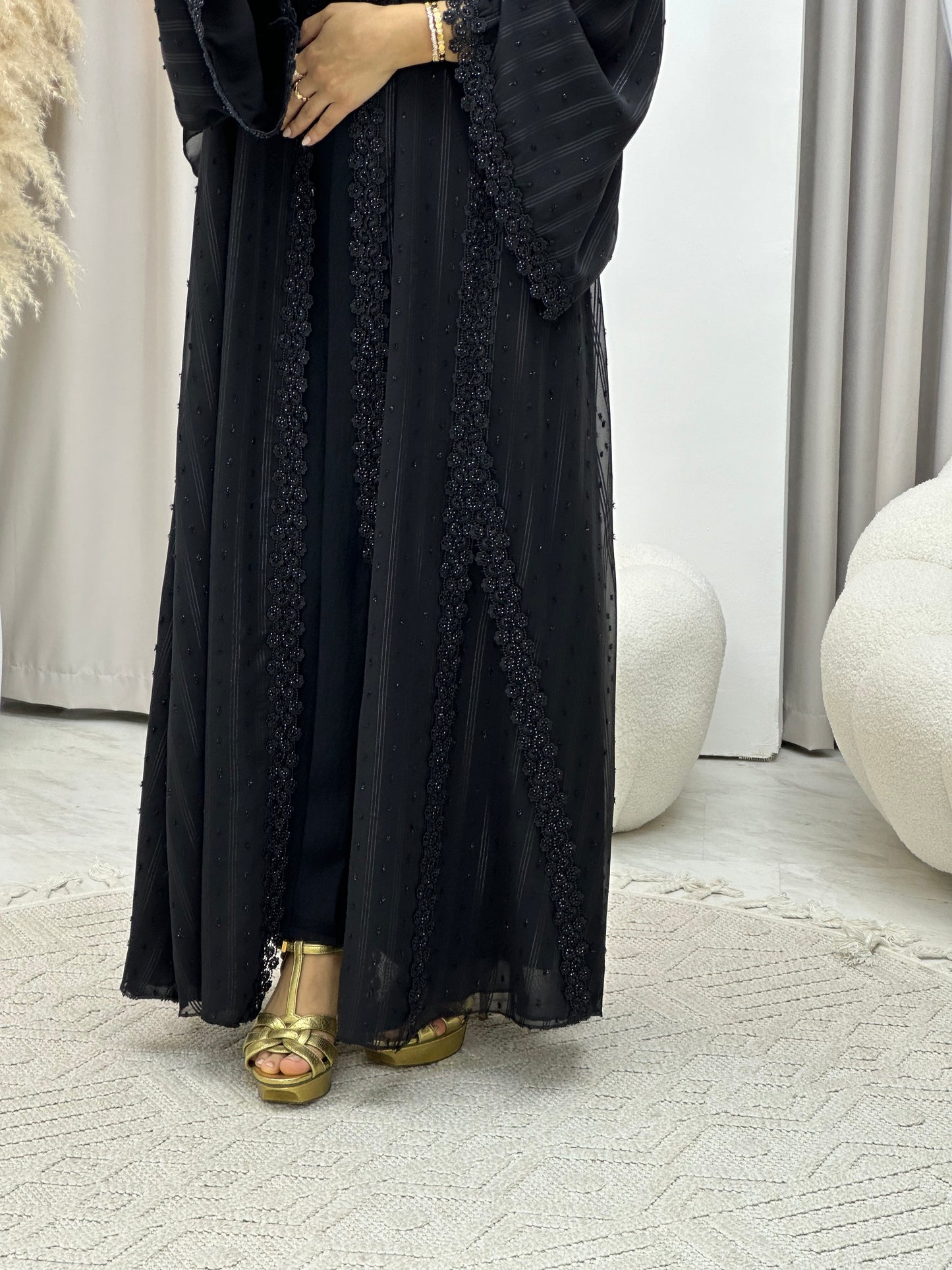 C RTW 0262 Black Lace Abaya