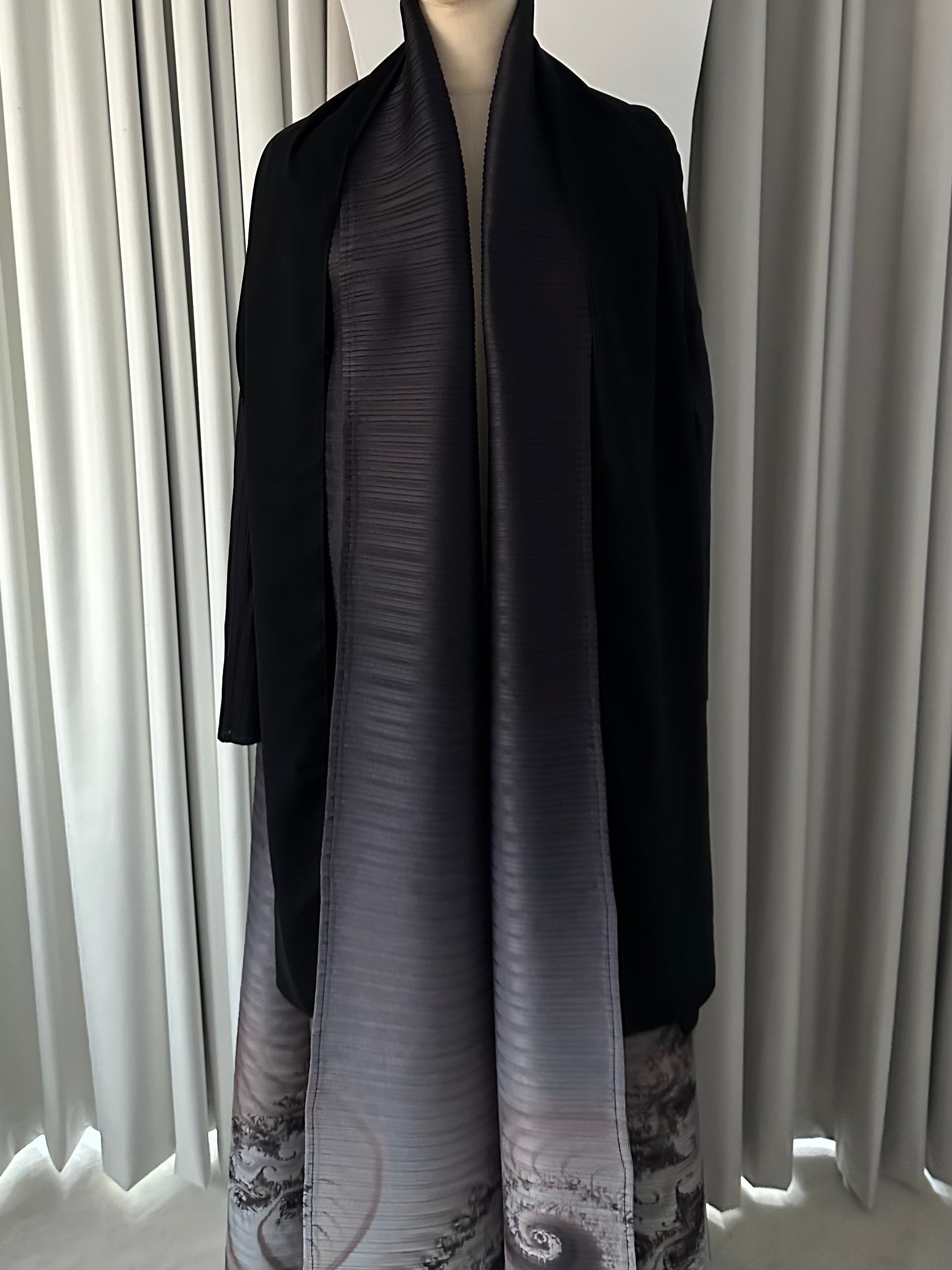 RTW Stretch Plissé Abaya - 05