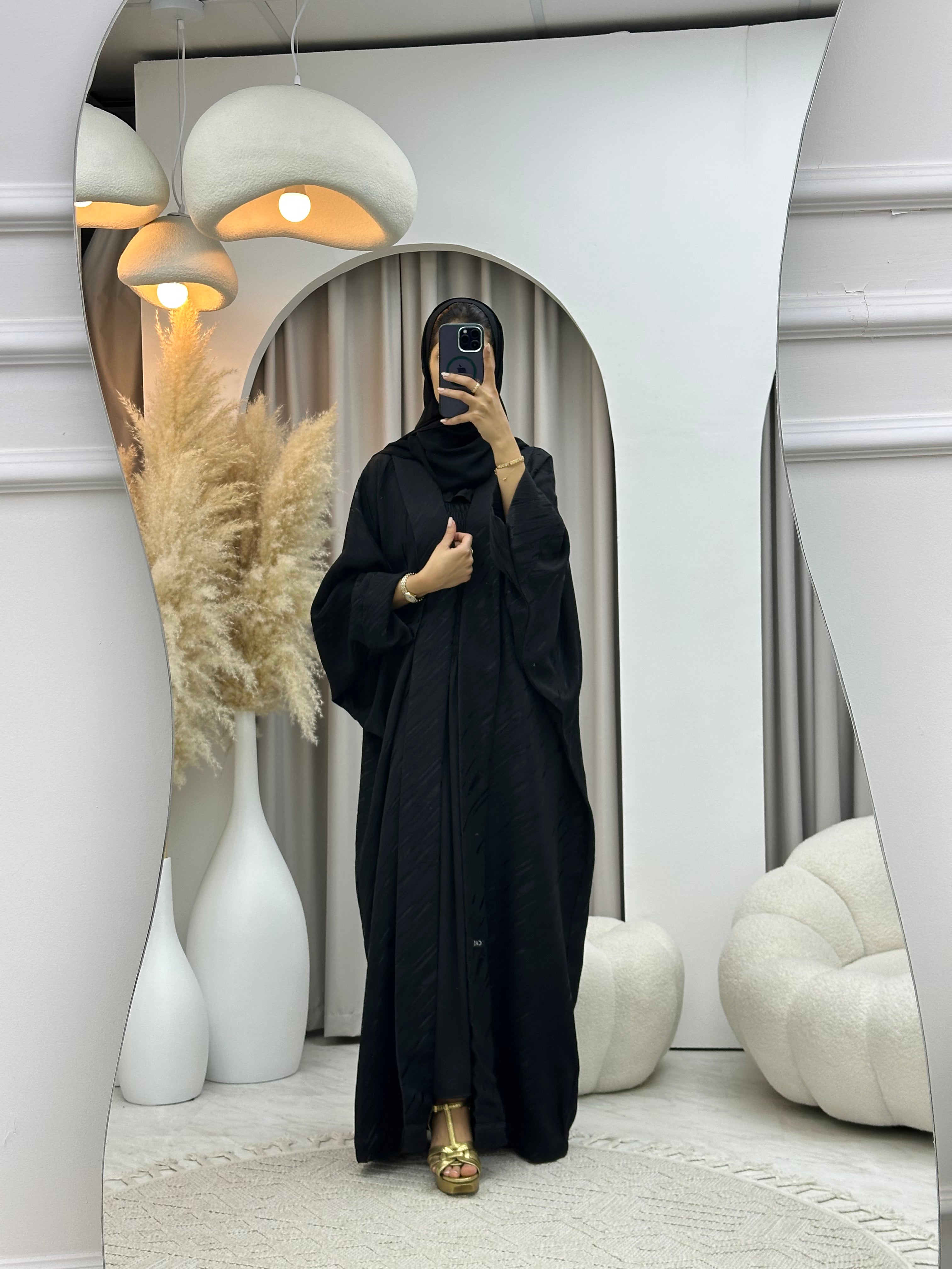 C RTW 0487 Black Bisht Abaya