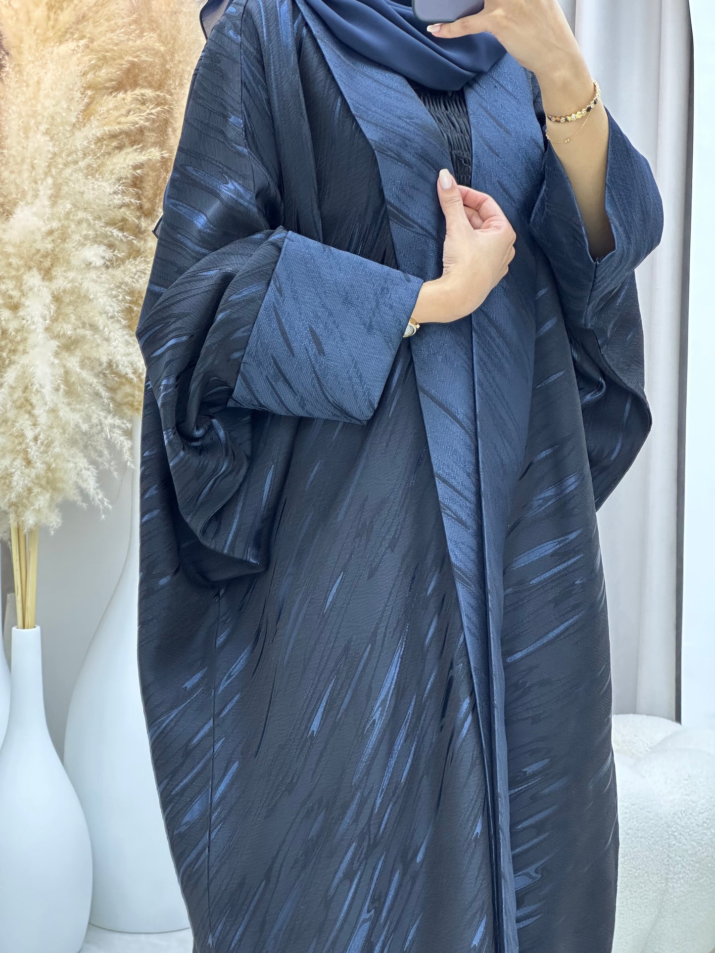 C 0487 Black Blue Bisht Abaya