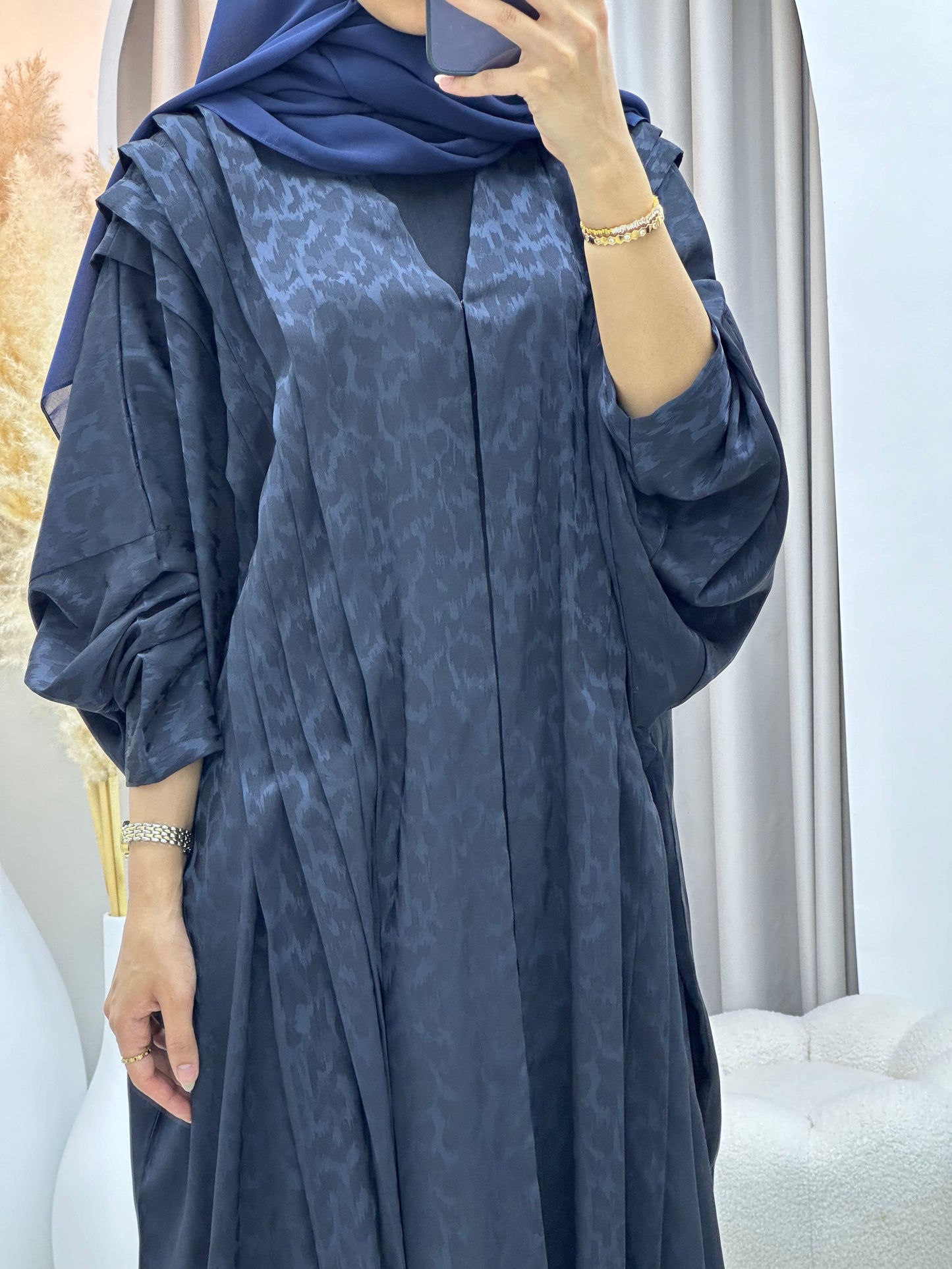 C 0271 Navy Blue Leopard Print Abaya