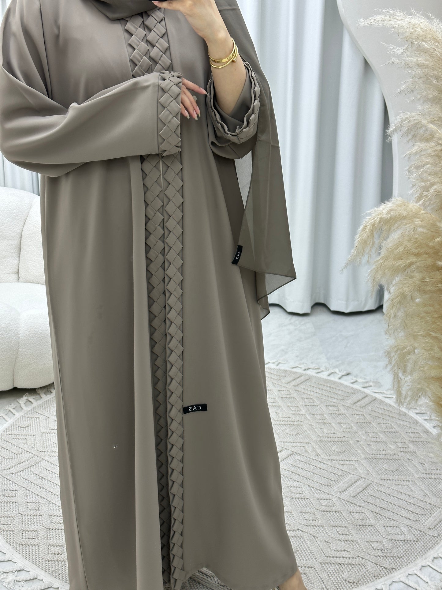 C 3D Checks Beige Abaya