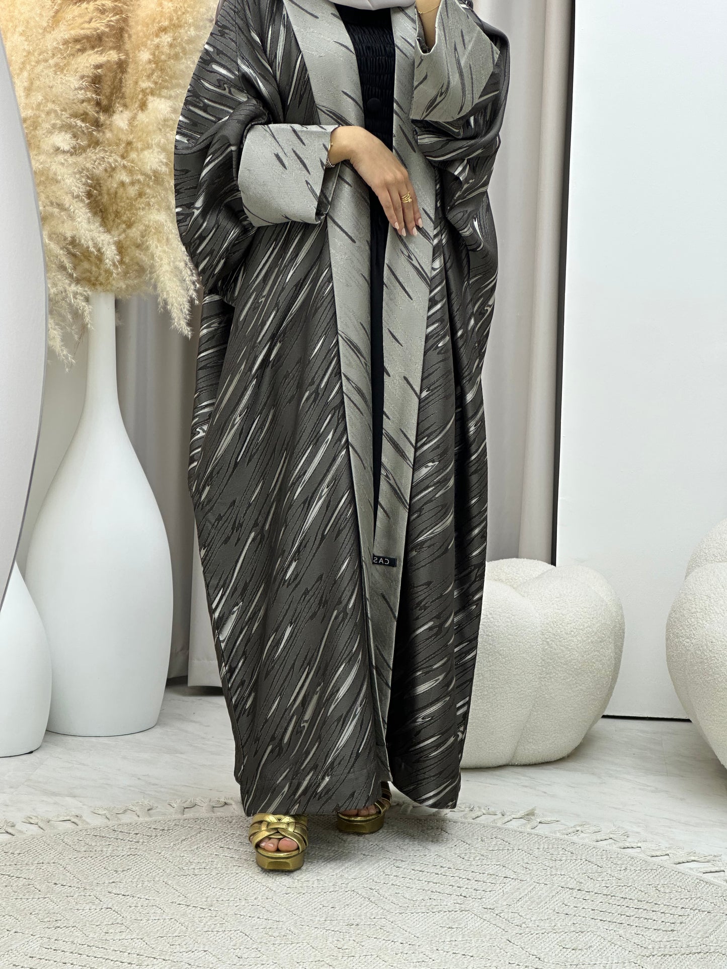 C 0487 Grey Silver Bisht Abaya