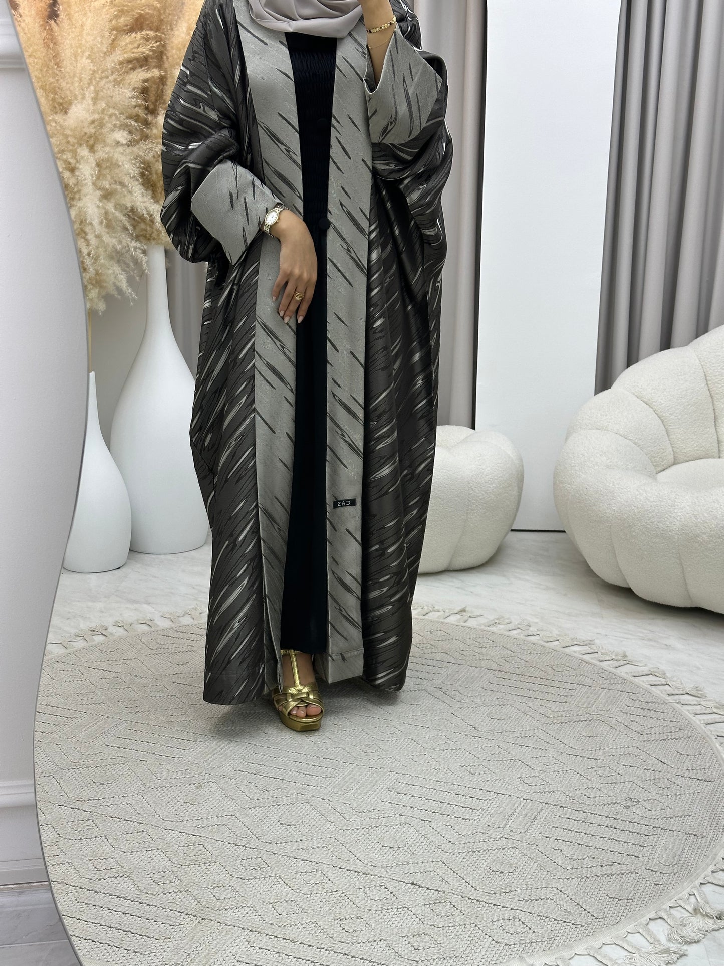 C 0487 Grey Silver Bisht Abaya