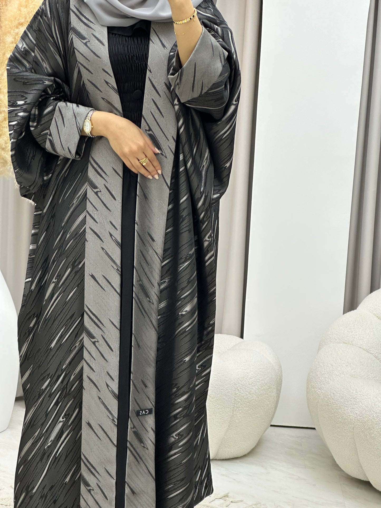 C 0487 Dark Grey Silver Bisht Abaya