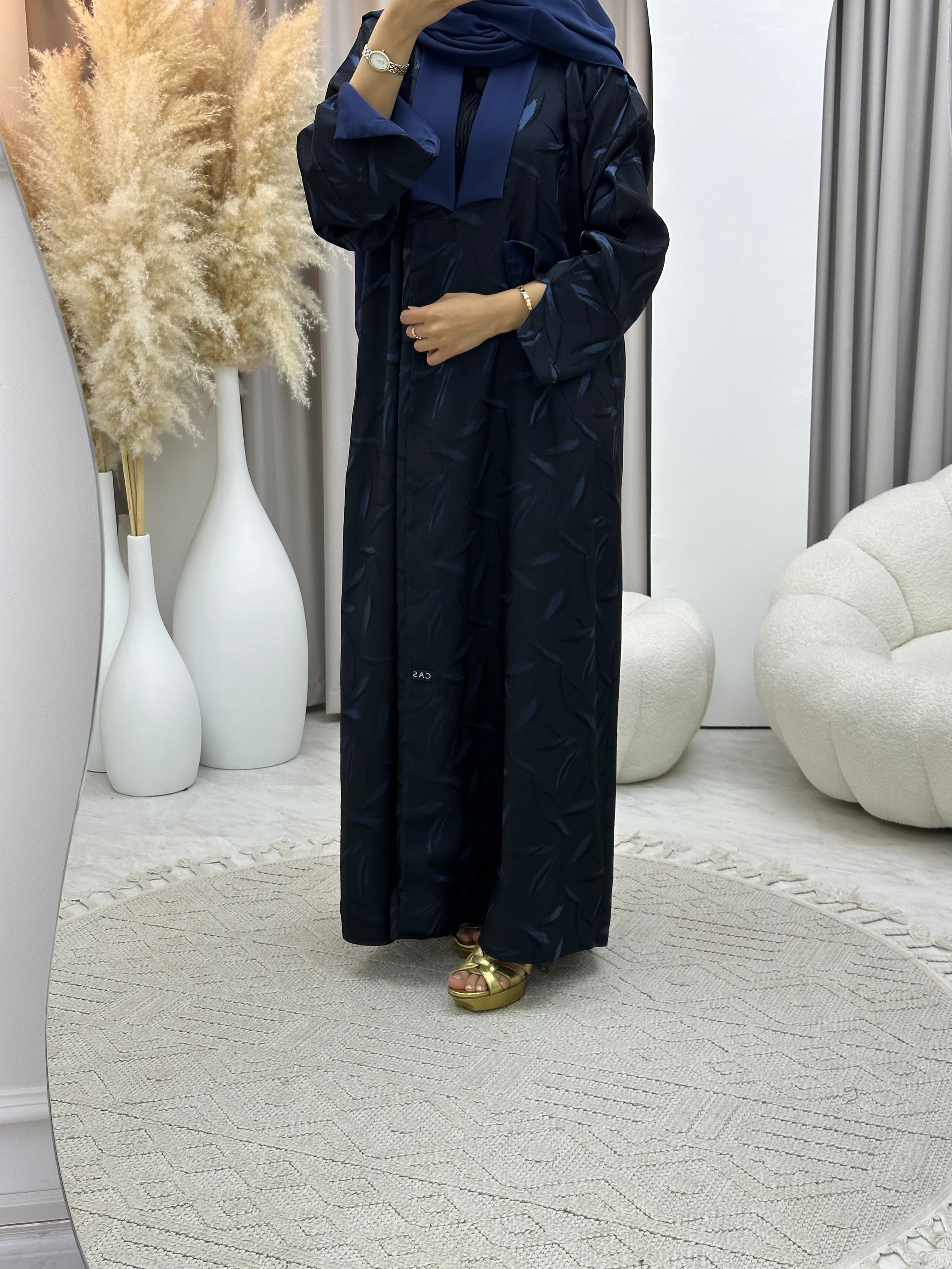 C RTW 0488 Black Blue Abaya