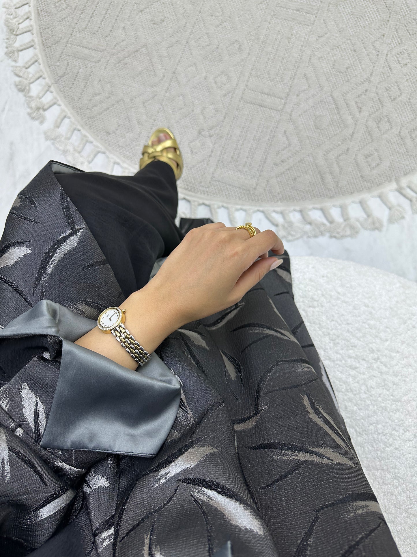 C 0488 Grey Silver Abaya