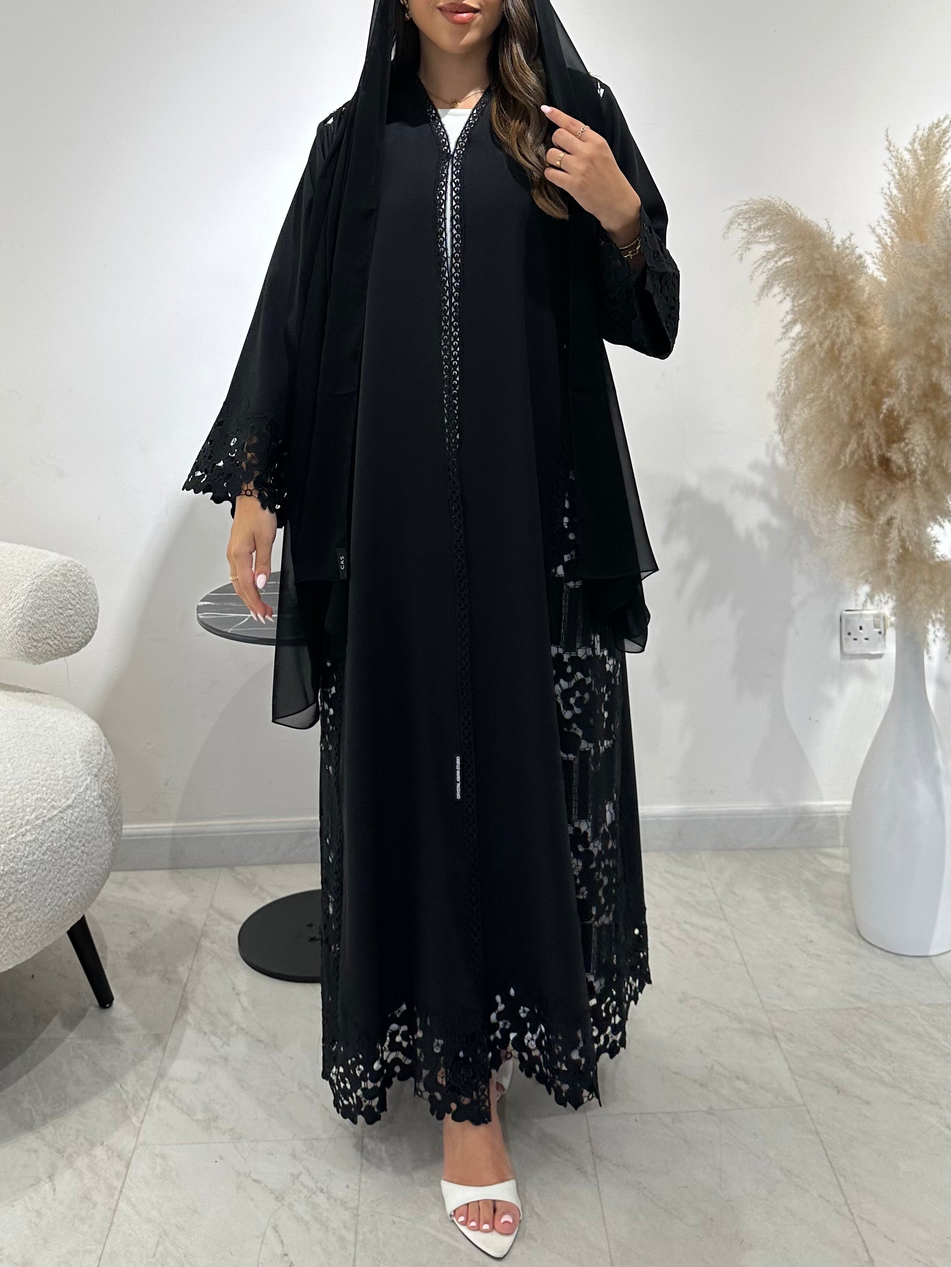 C 1423 Black Lace Abaya