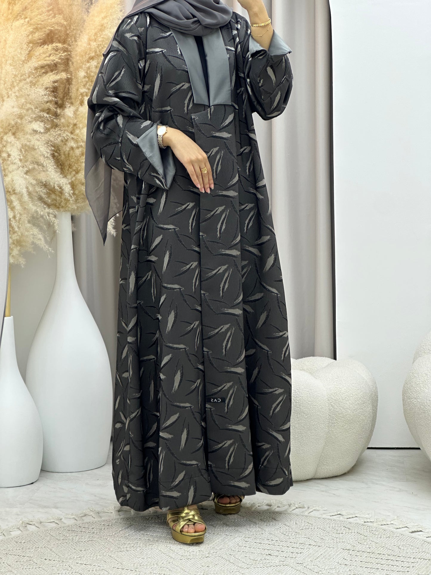 C 0488 Grey Silver Abaya