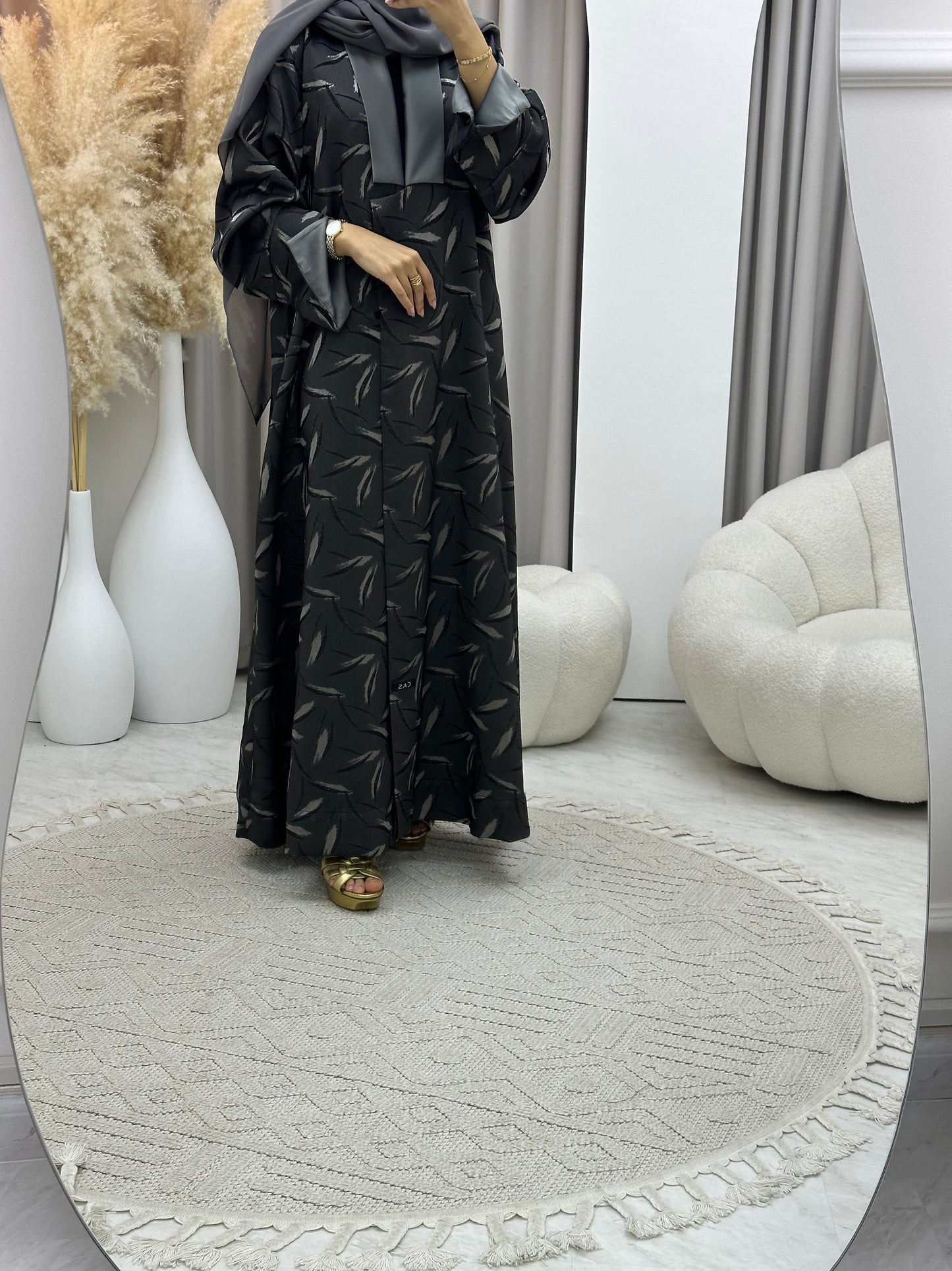 C 0488 Grey Silver Abaya