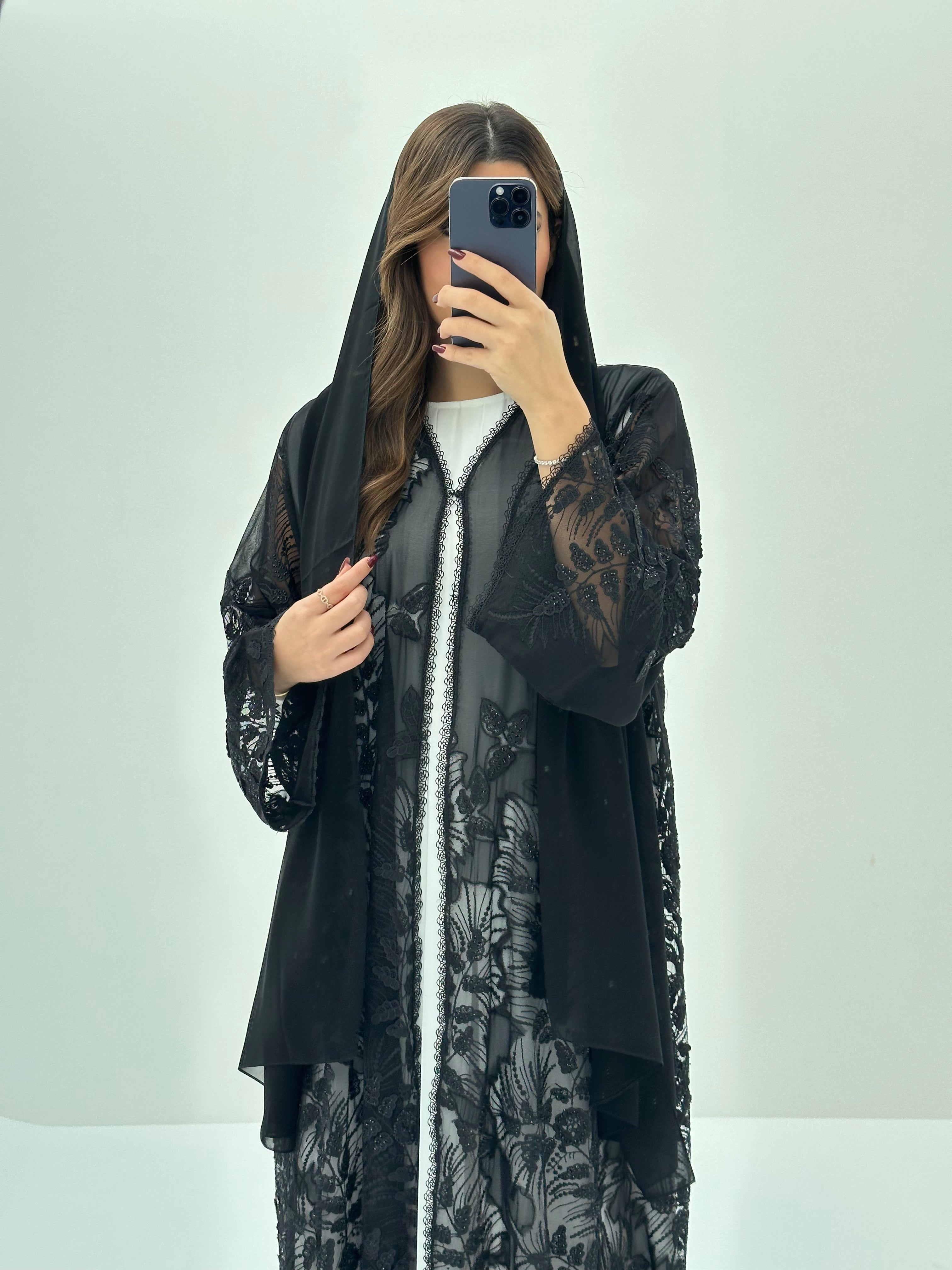 C 1660 Black Dantel Abaya