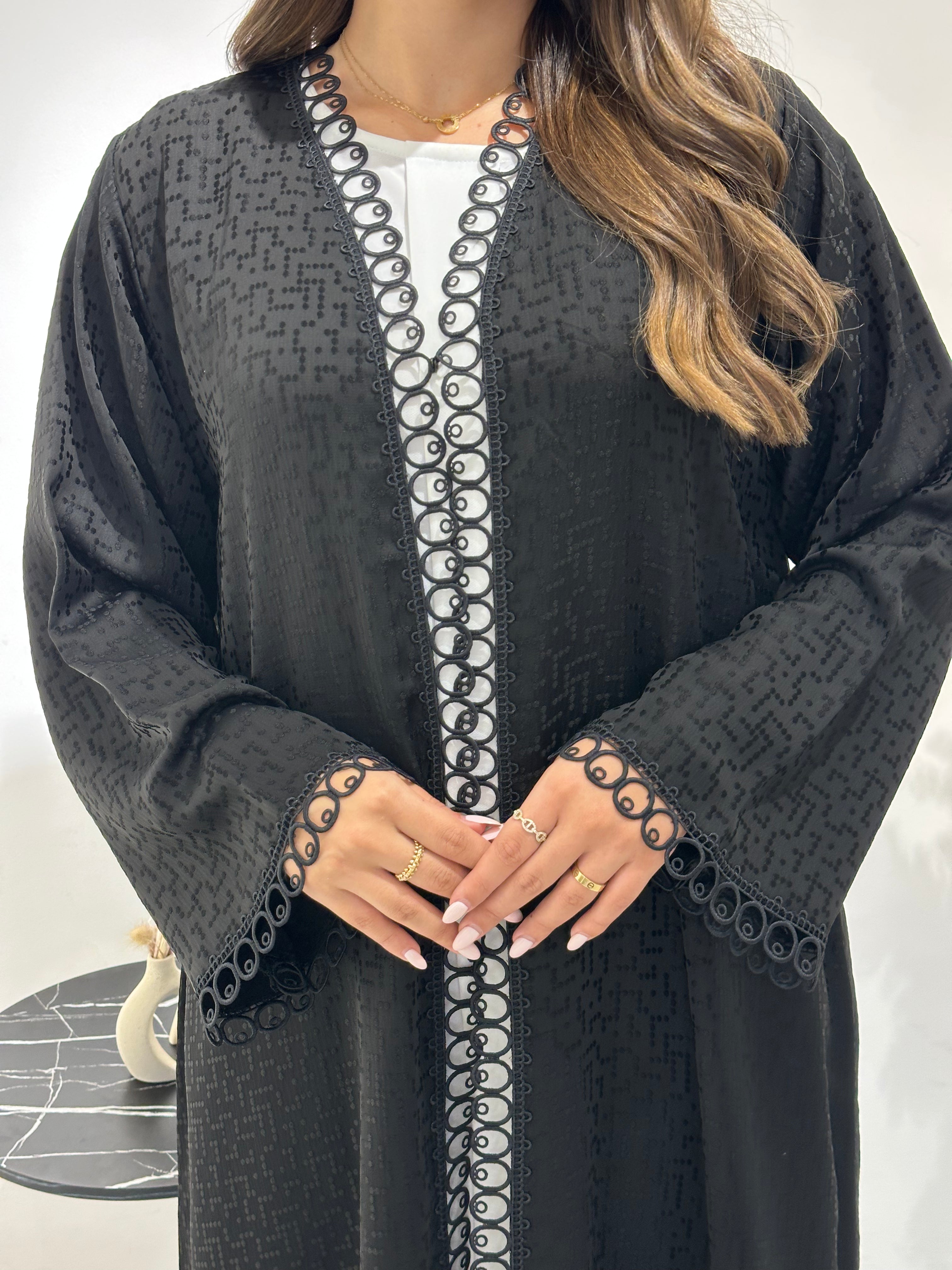 C 1420 Black Circles Printed Abaya