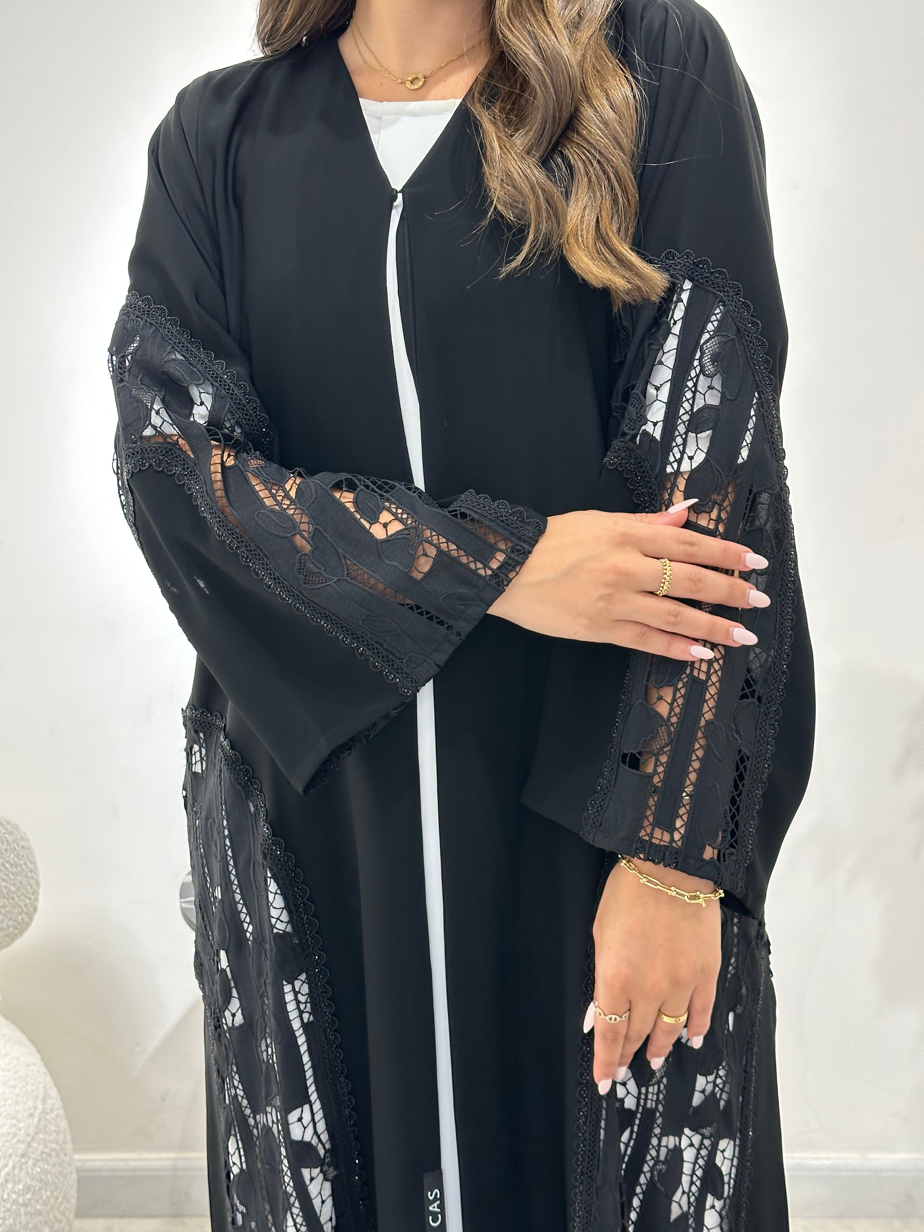 C 1419 Black Crystal Dantel Abaya