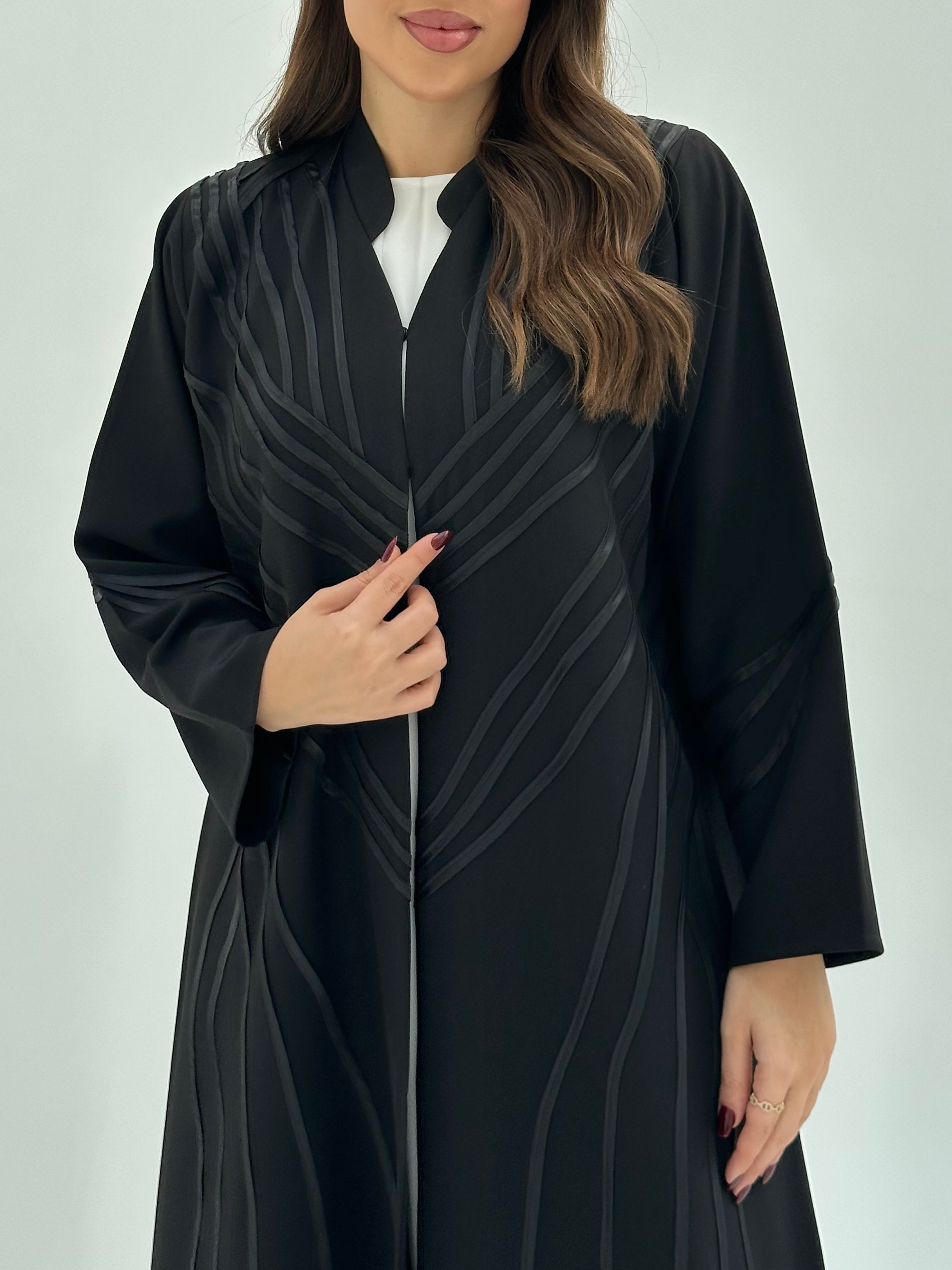 C 1664 Black Striped Abaya