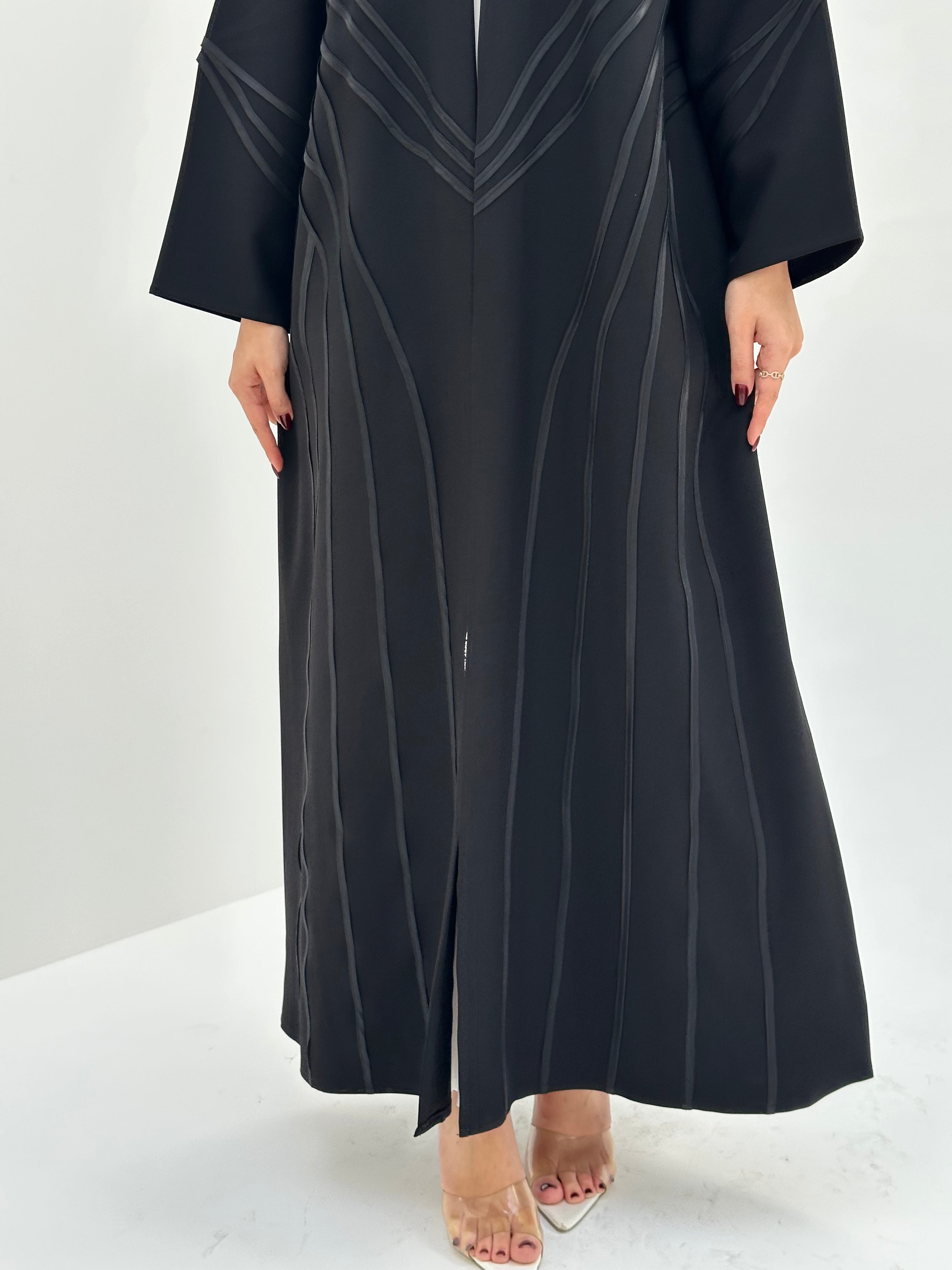 C 1664 Black Striped Abaya