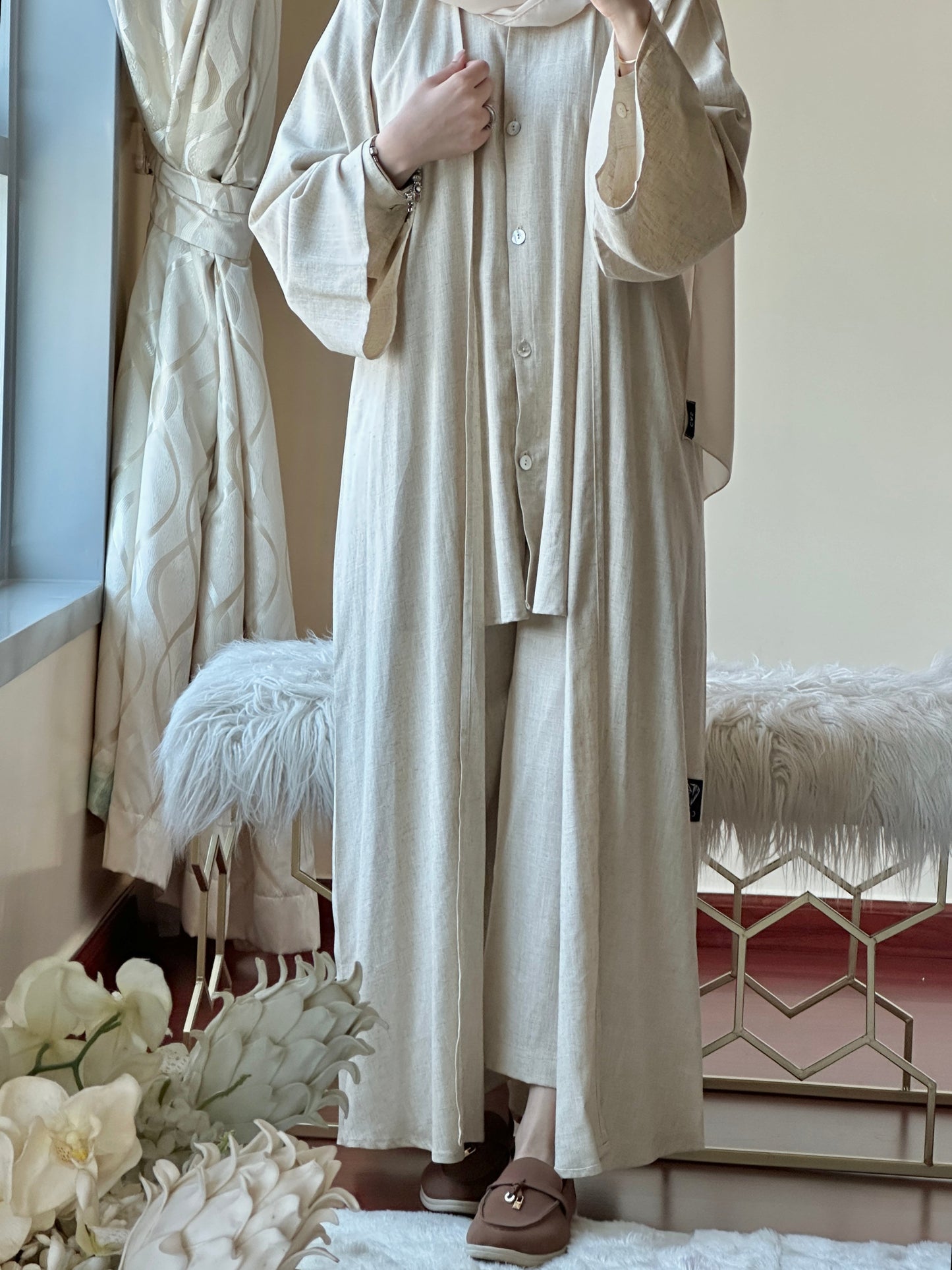 C-RTW-Beige-Summer-Linen-Travel-Abaya-Set